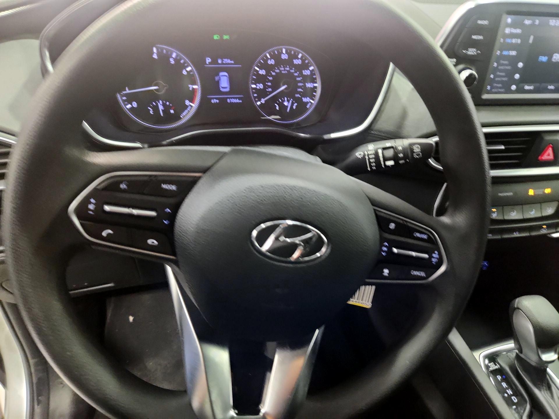 Thumbnail: 2019 Hyundai Santa Fe - 10