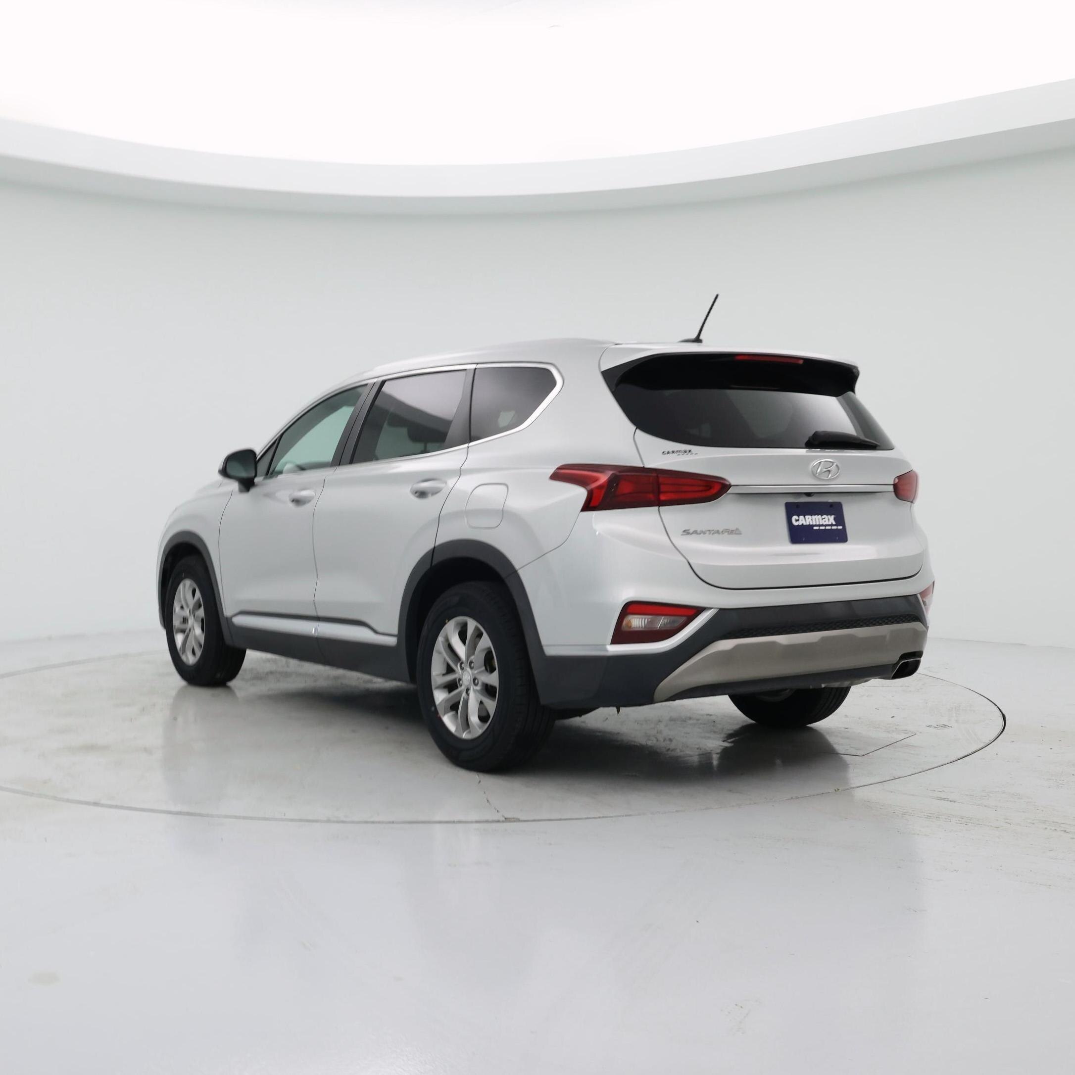 Thumbnail: 2019 Hyundai Santa Fe - 2