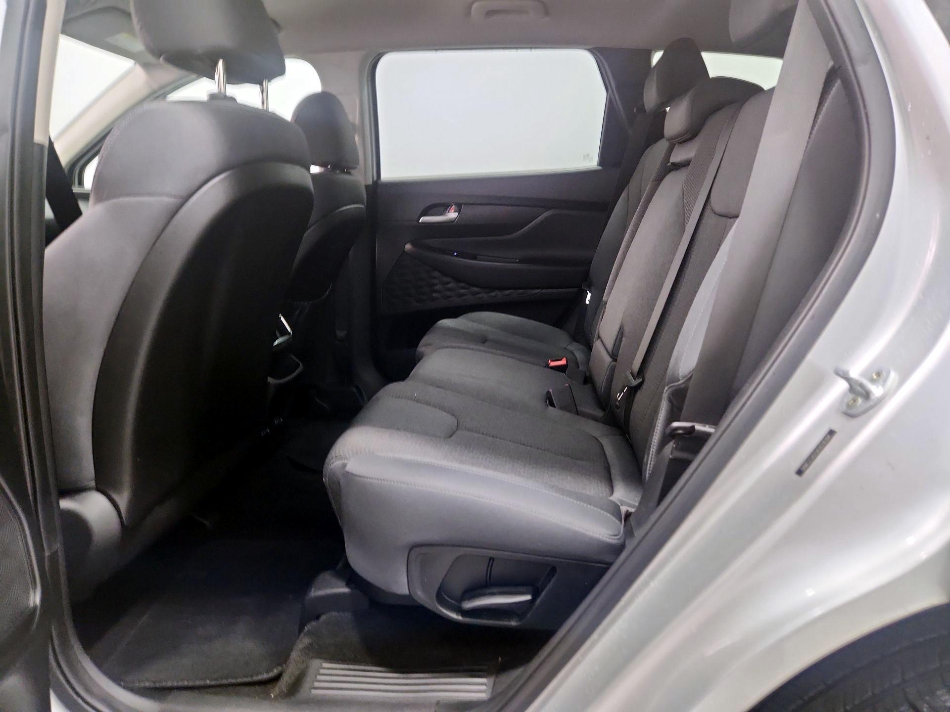 Thumbnail: 2019 Hyundai Santa Fe - 19