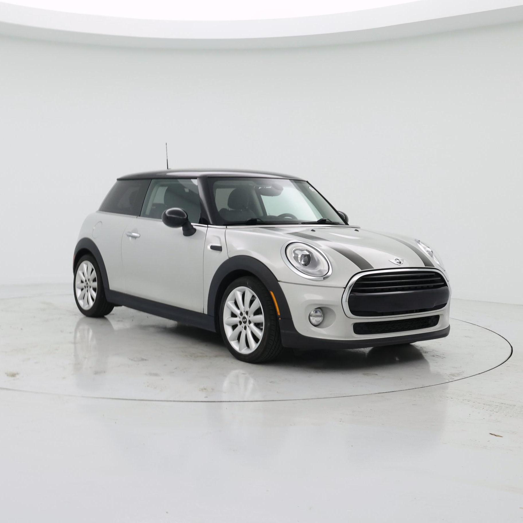 2017 MINI Cooper