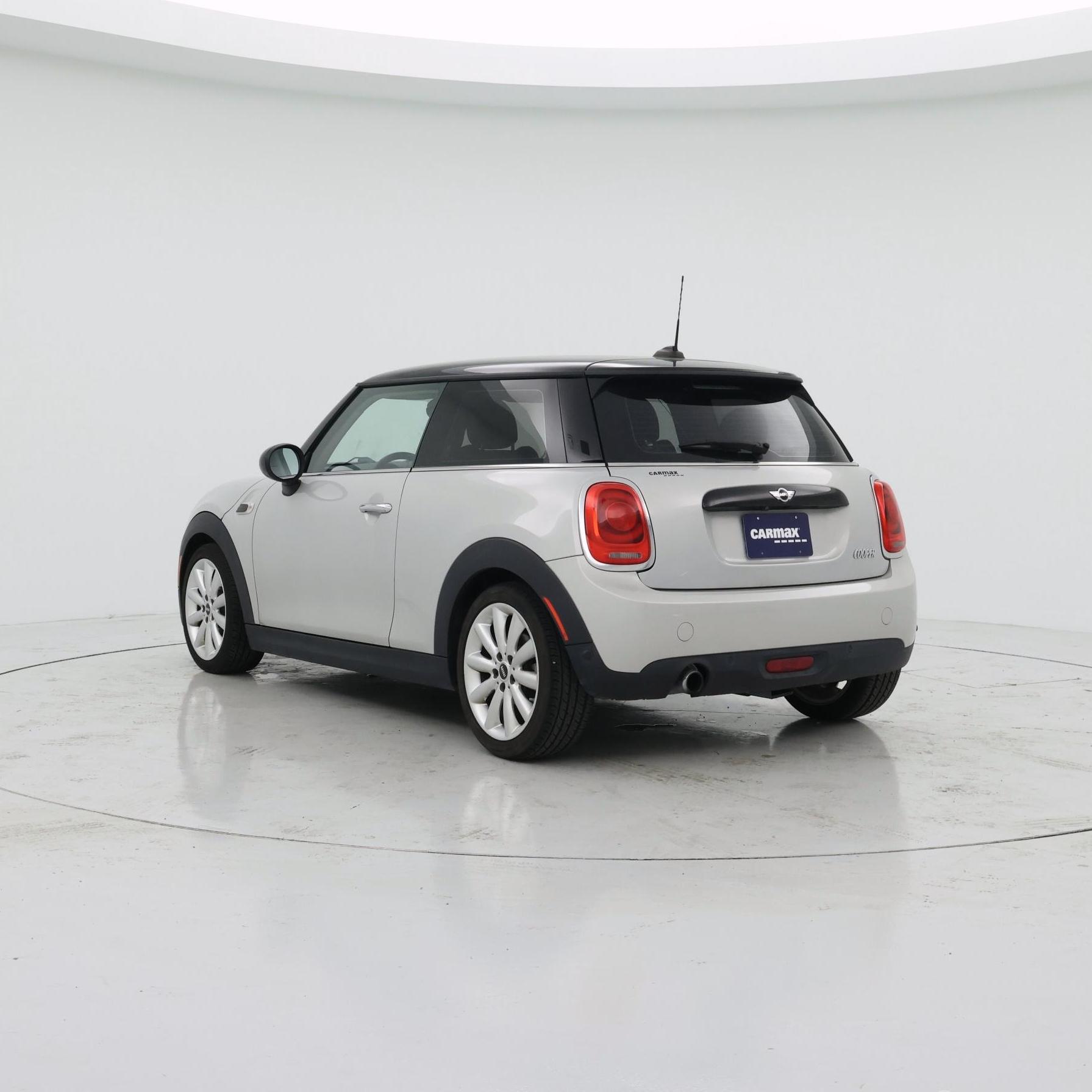 Thumbnail: 2017 MINI Cooper Hardtop - 2