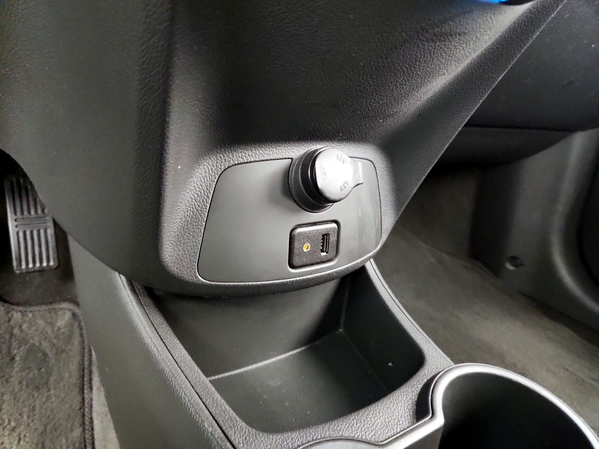 Thumbnail: 2015 Chevrolet Spark - 17