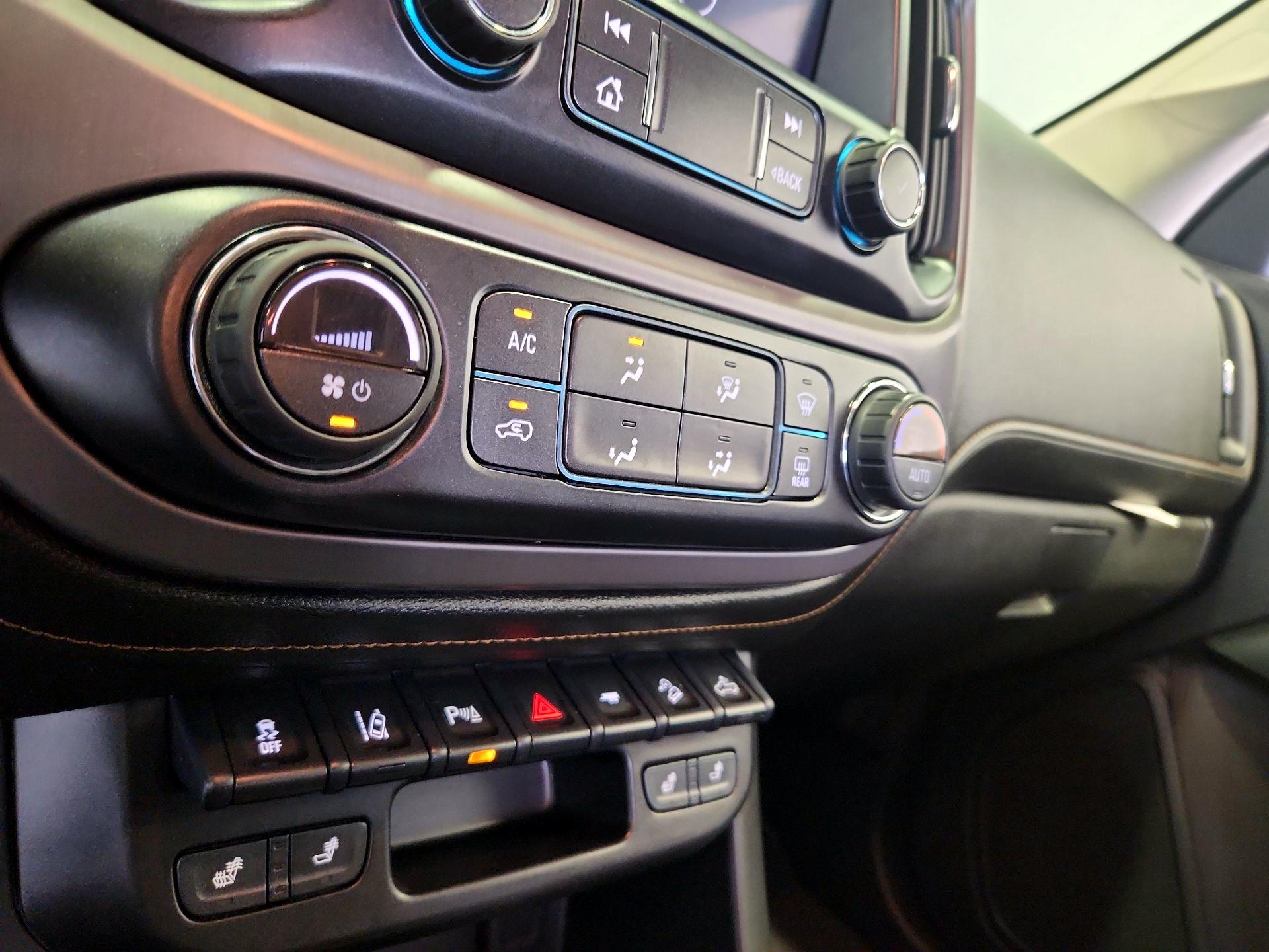 Thumbnail: 2021 GMC Canyon - 16