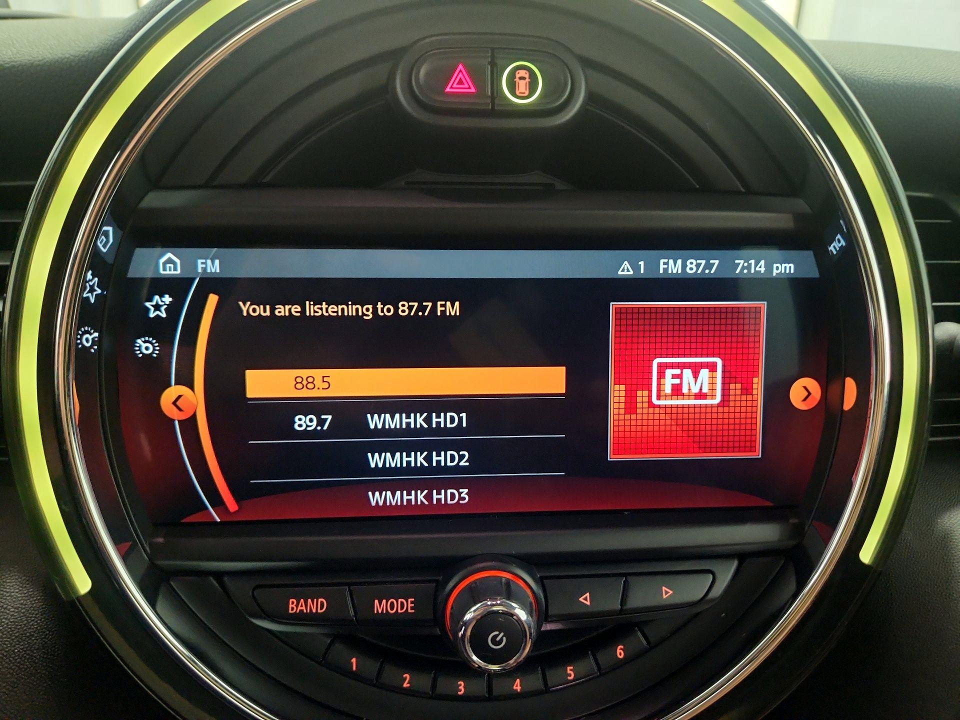 Thumbnail: 2019 MINI Cooper - 16