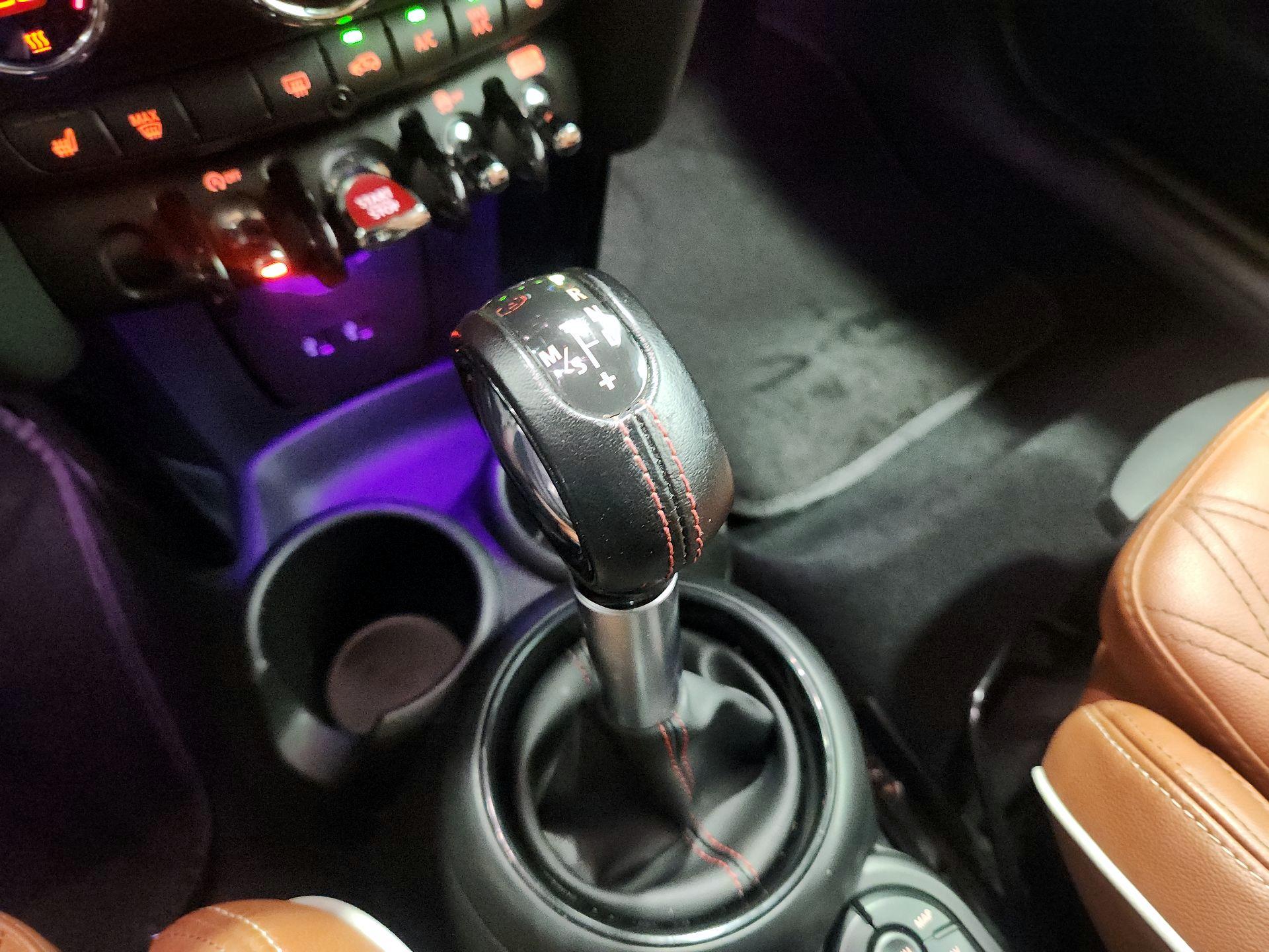 Thumbnail: 2019 MINI Cooper - 18