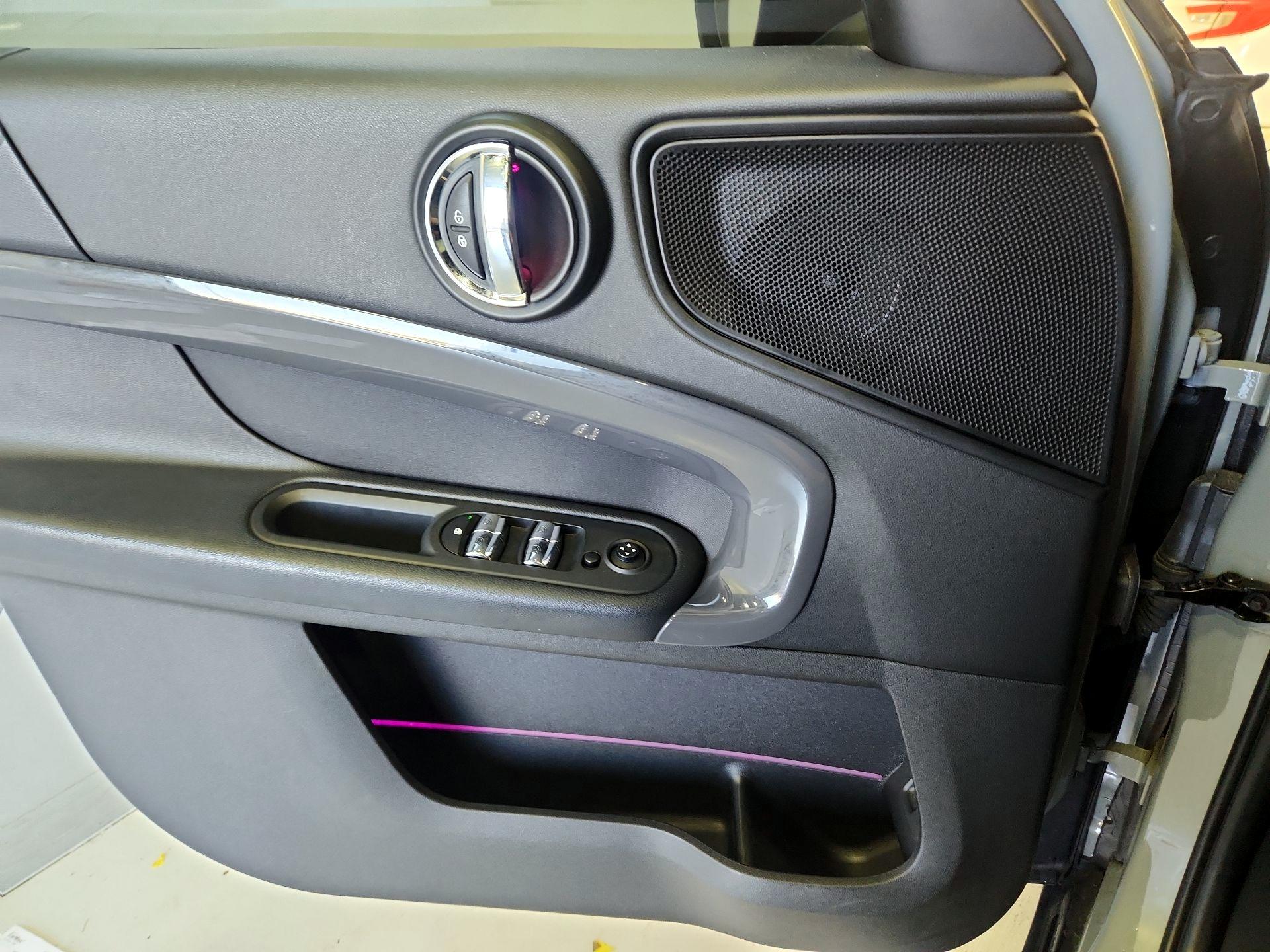 Thumbnail: 2018 MINI Cooper Countryman - 12