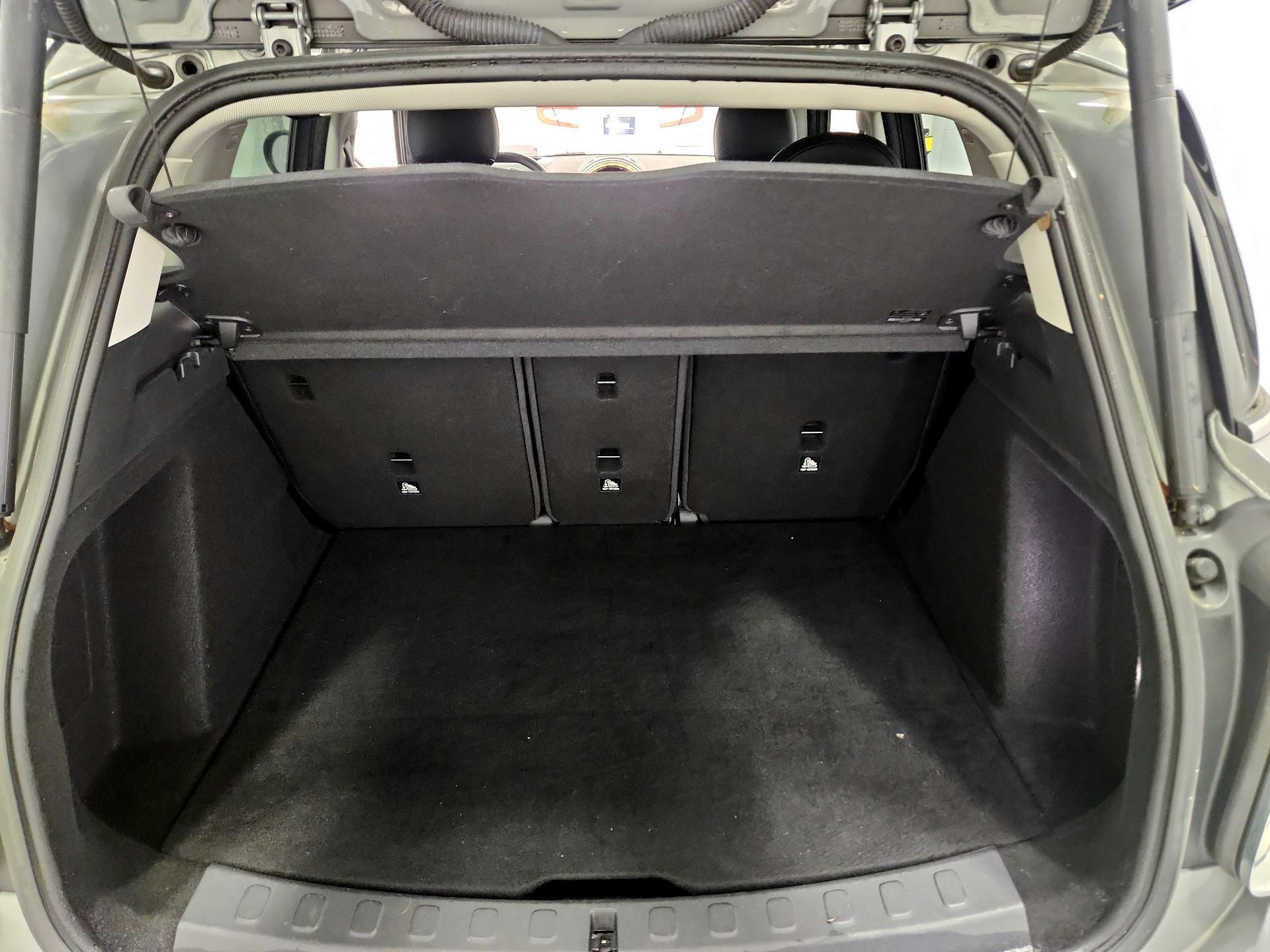 Thumbnail: 2018 MINI Cooper Countryman - 18