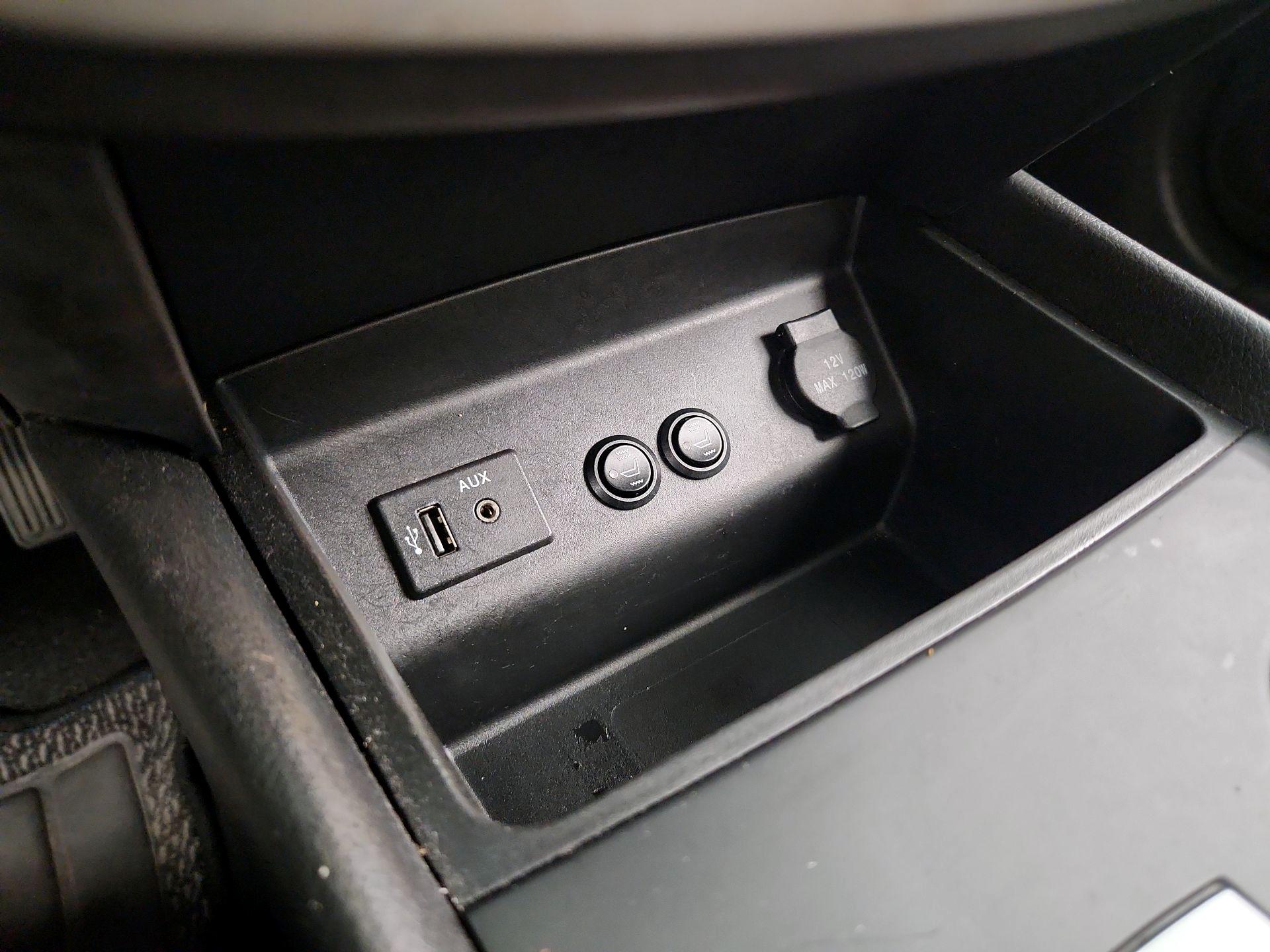 Thumbnail: 2016 Nissan Altima - 18