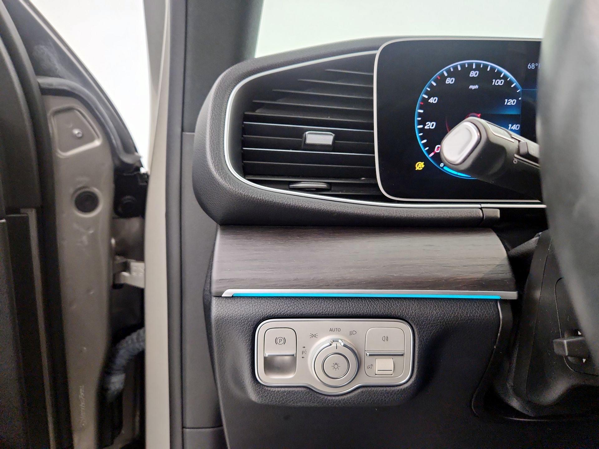 Thumbnail: 2020 Mercedes-Benz GLE - 13