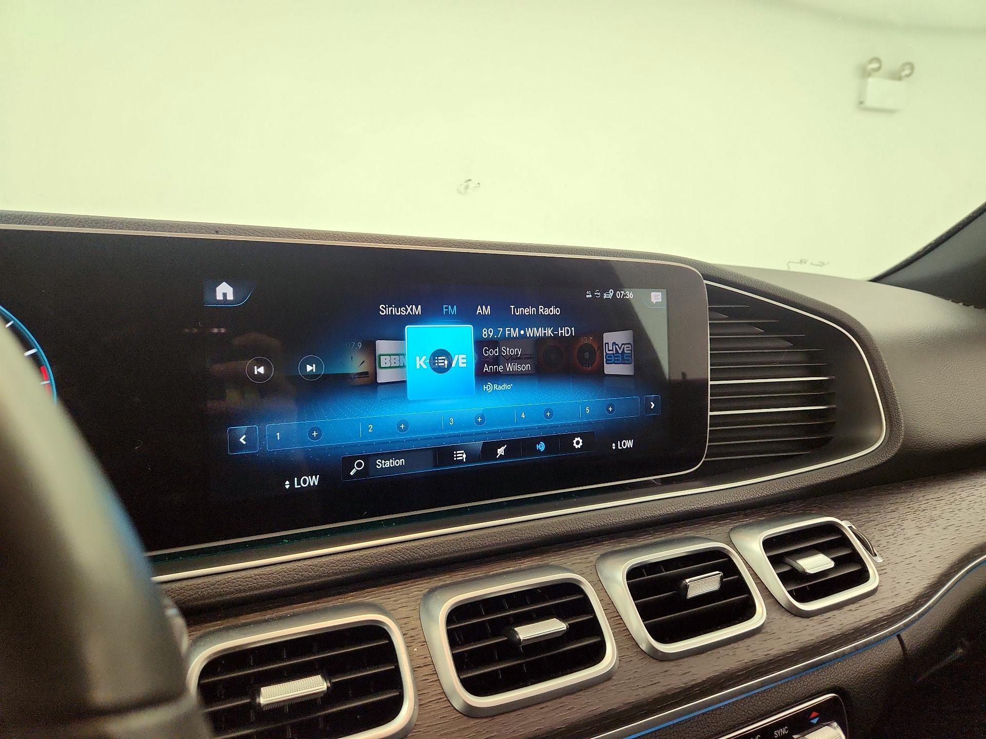 Thumbnail: 2020 Mercedes-Benz GLE - 16