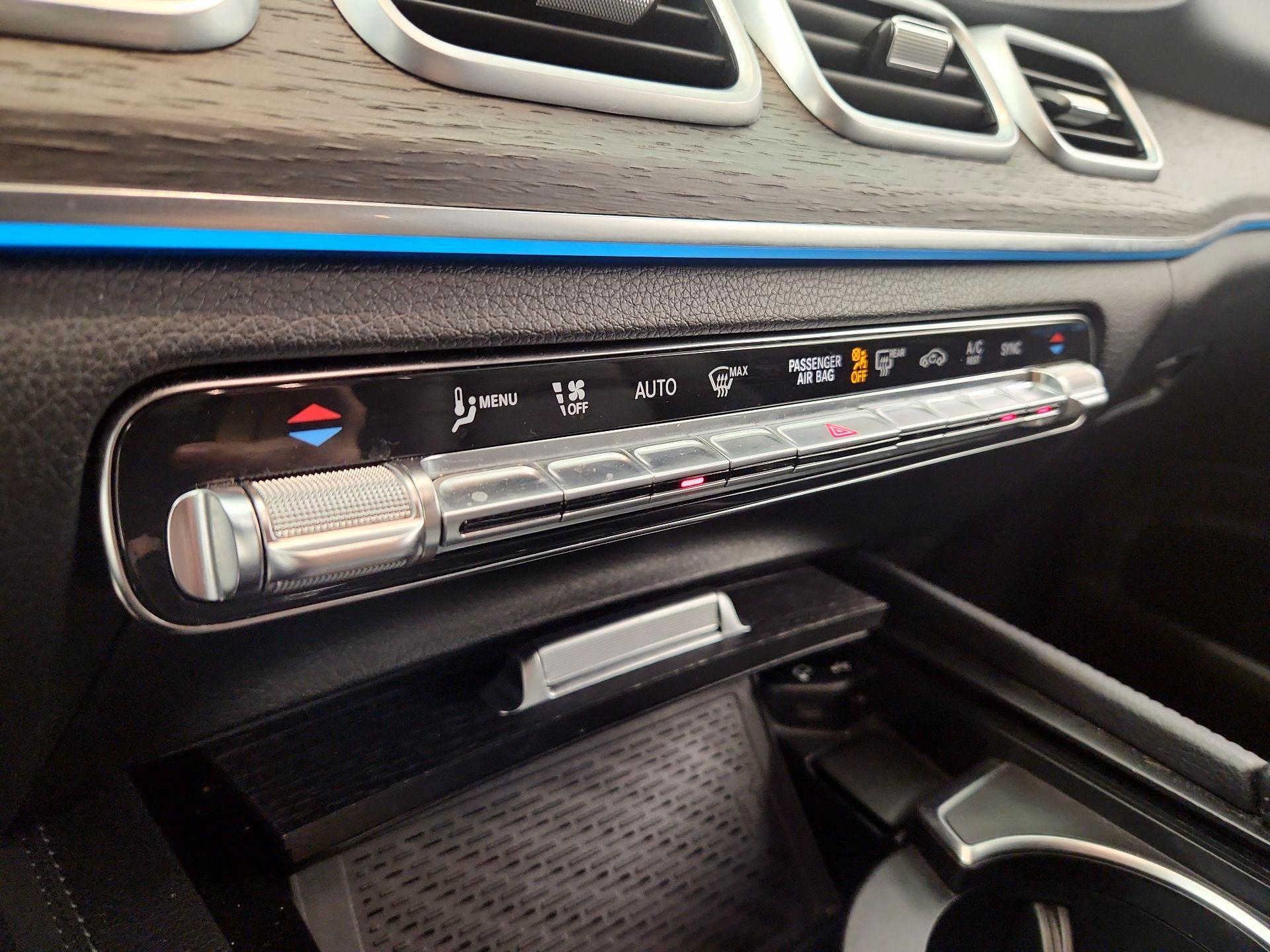 Thumbnail: 2020 Mercedes-Benz GLE - 17