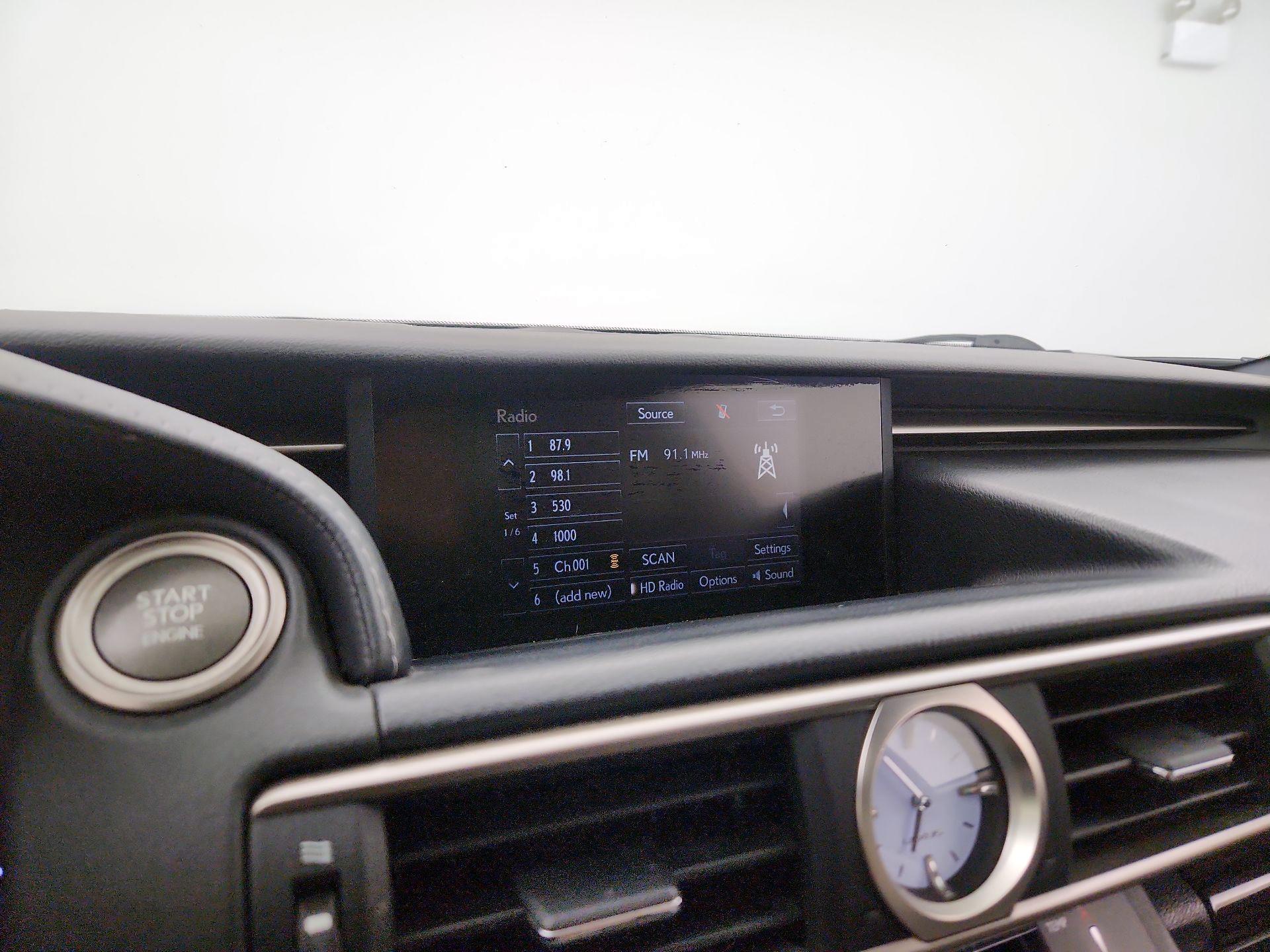 Thumbnail: 2015 Lexus RC - 16