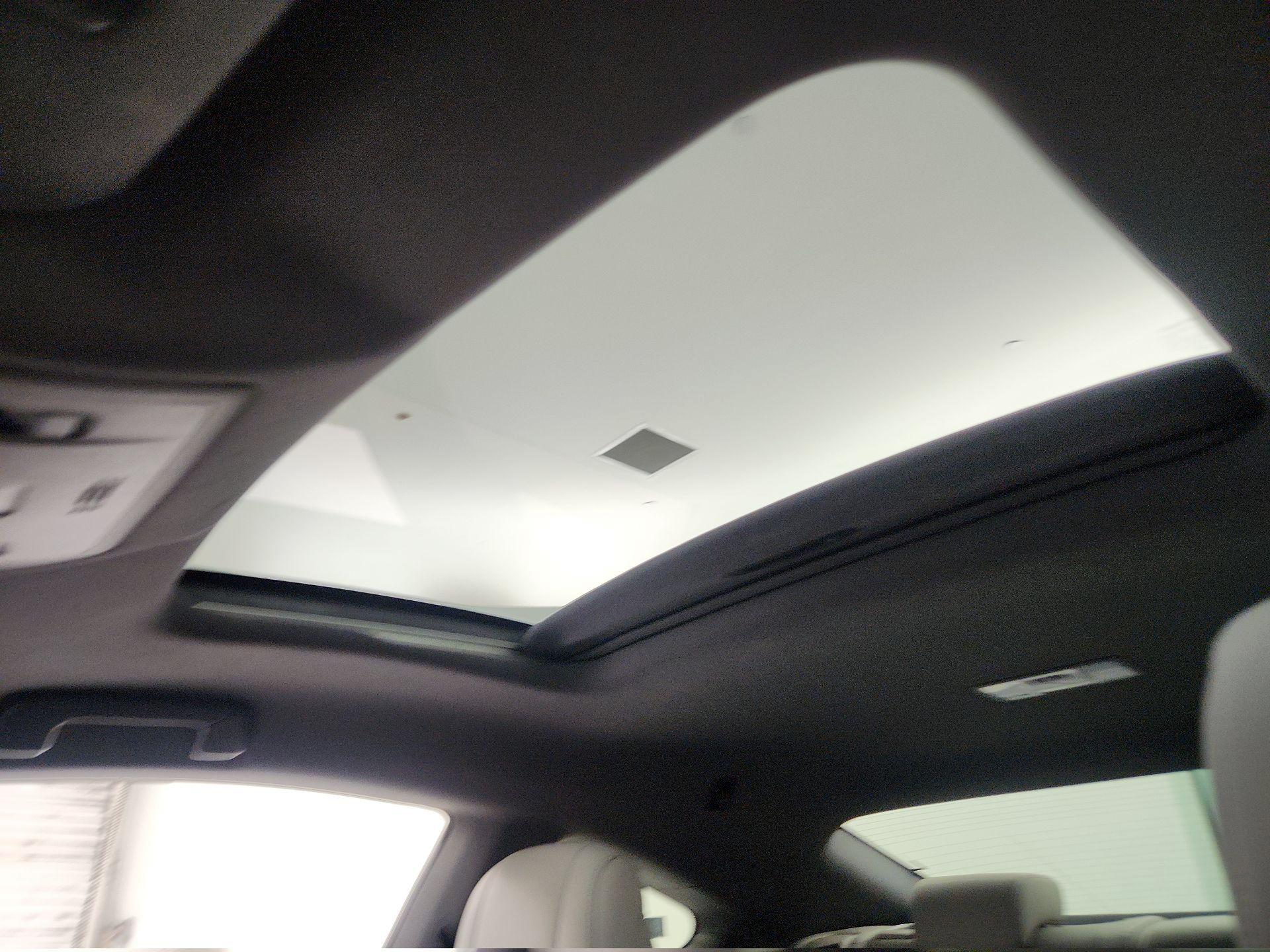 Thumbnail: 2015 Lexus RC - 20