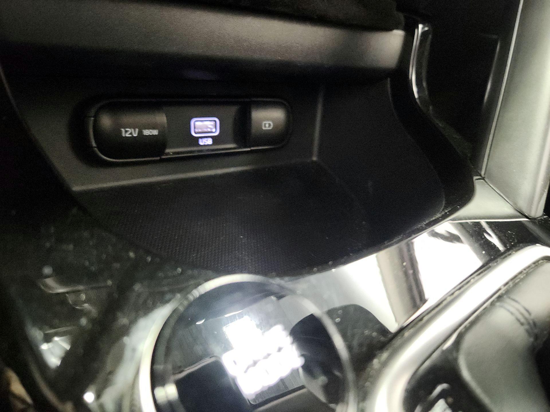 Thumbnail: 2023 Kia Seltos - 18