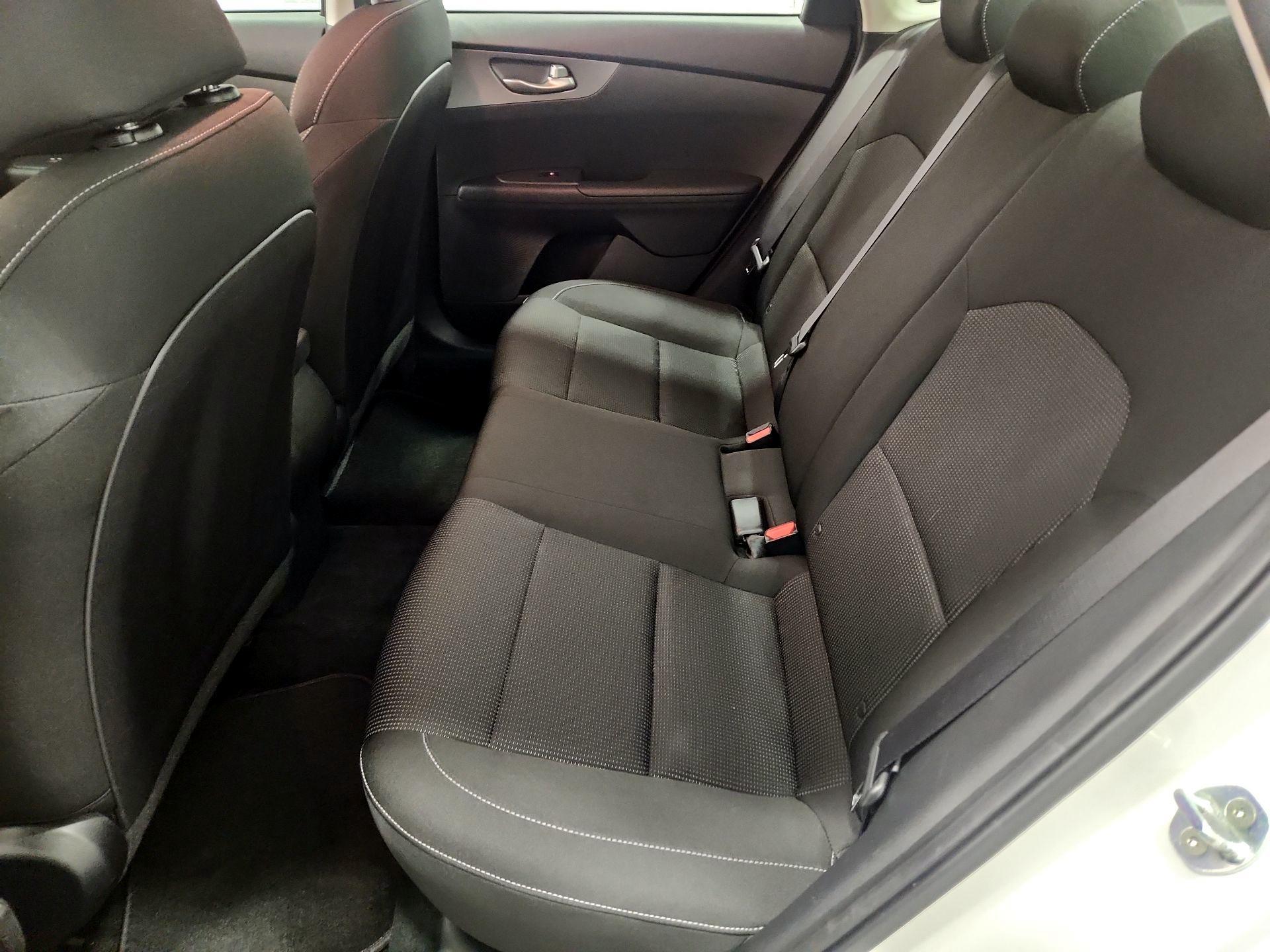 Thumbnail: 2021 Kia Forte - 19