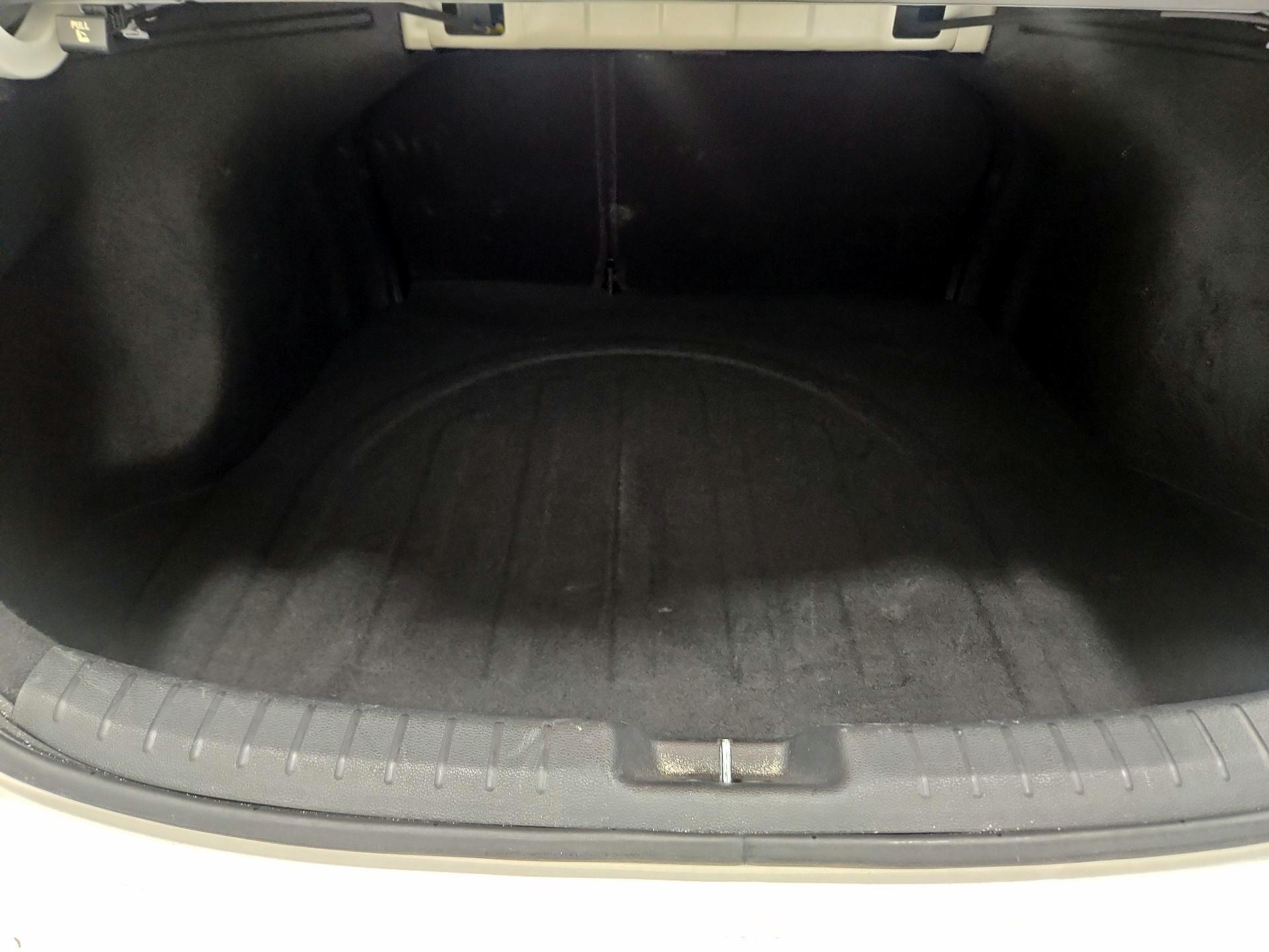 Thumbnail: 2021 Kia Forte - 20