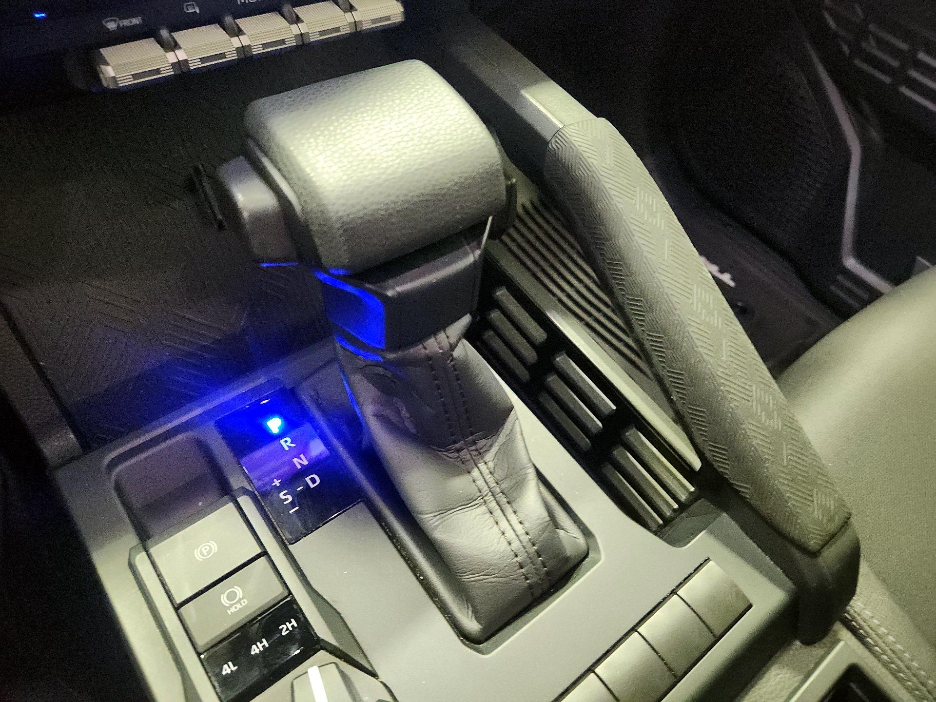 Thumbnail: 2024 Toyota Tacoma - 18