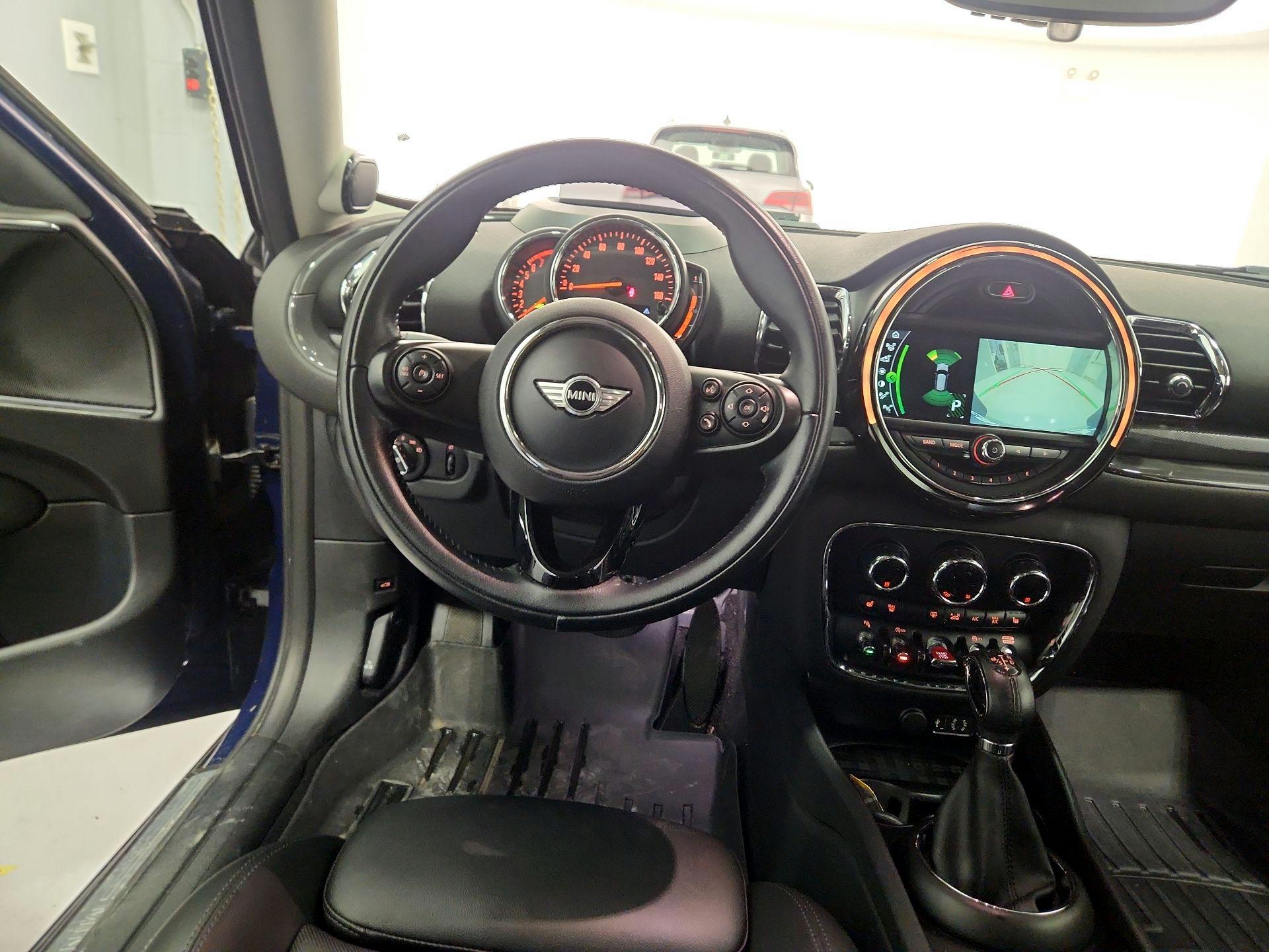 Thumbnail: 2018 MINI Cooper Clubman - 10