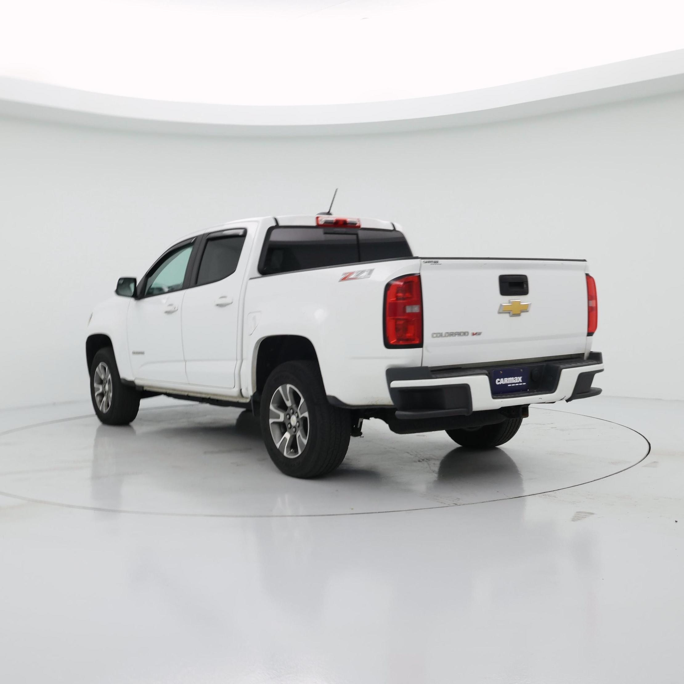 Thumbnail: 2018 Chevrolet Colorado - 2