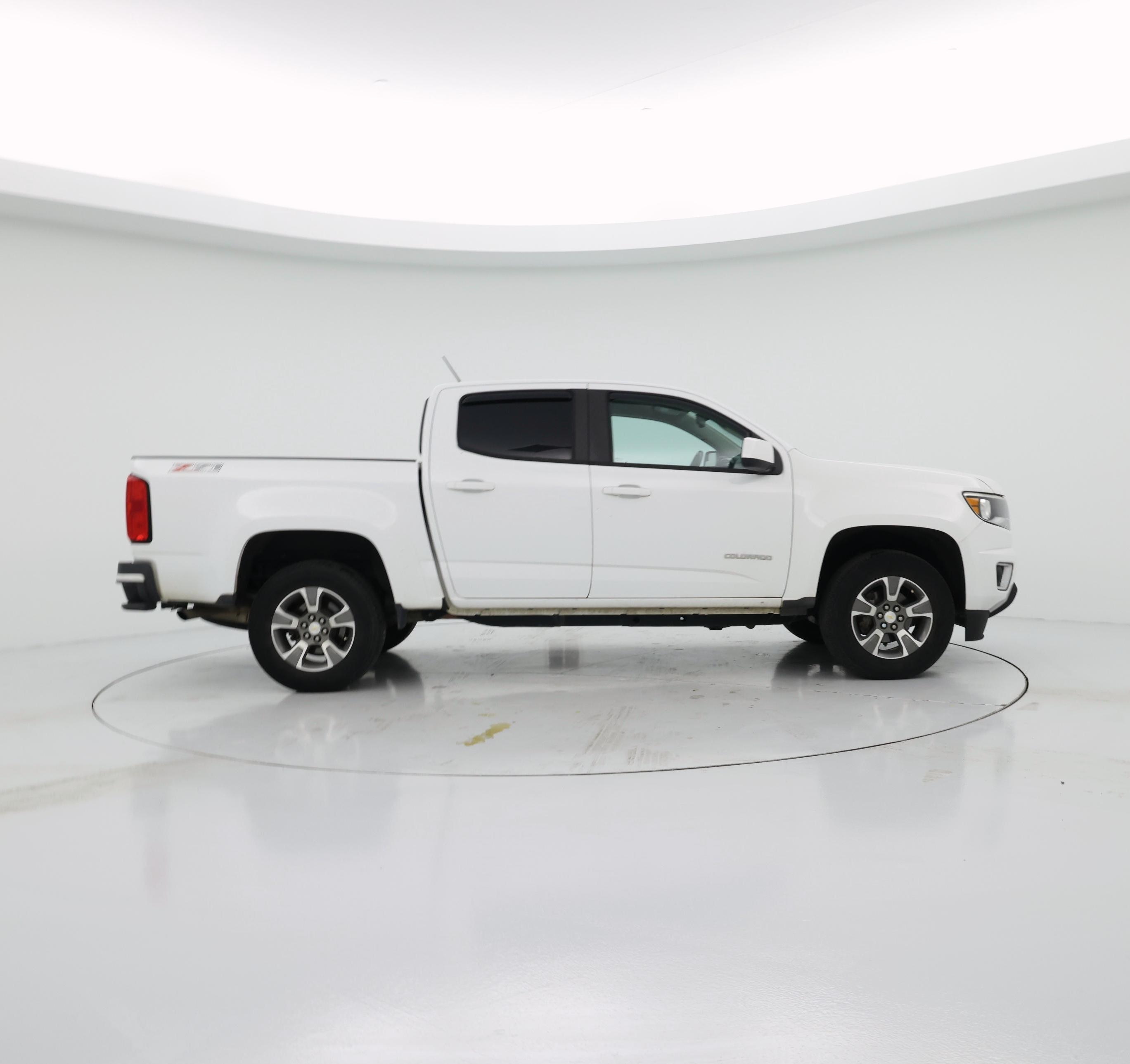 Thumbnail: 2018 Chevrolet Colorado - 7