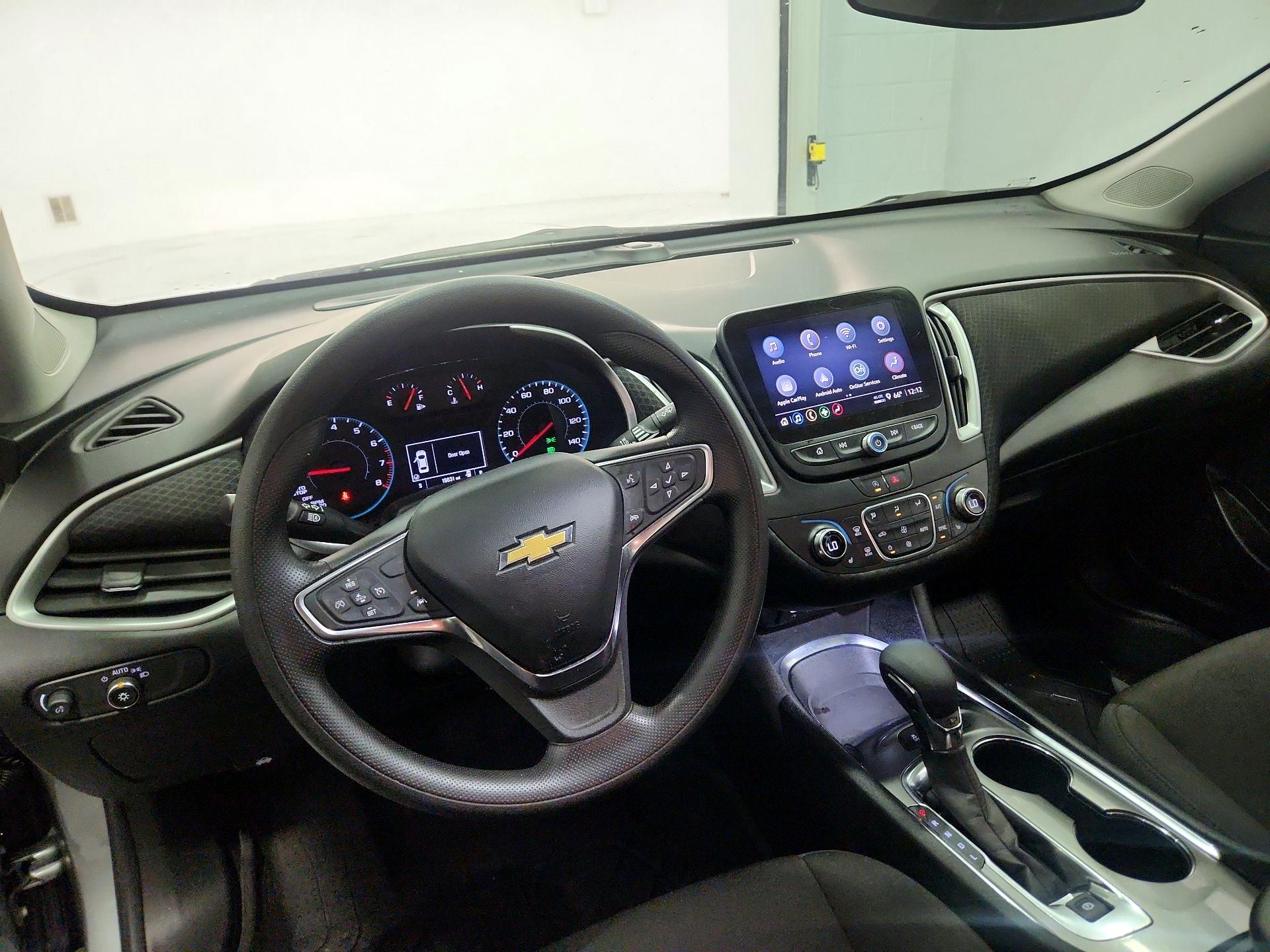 Thumbnail: 2024 Chevrolet Malibu - 9