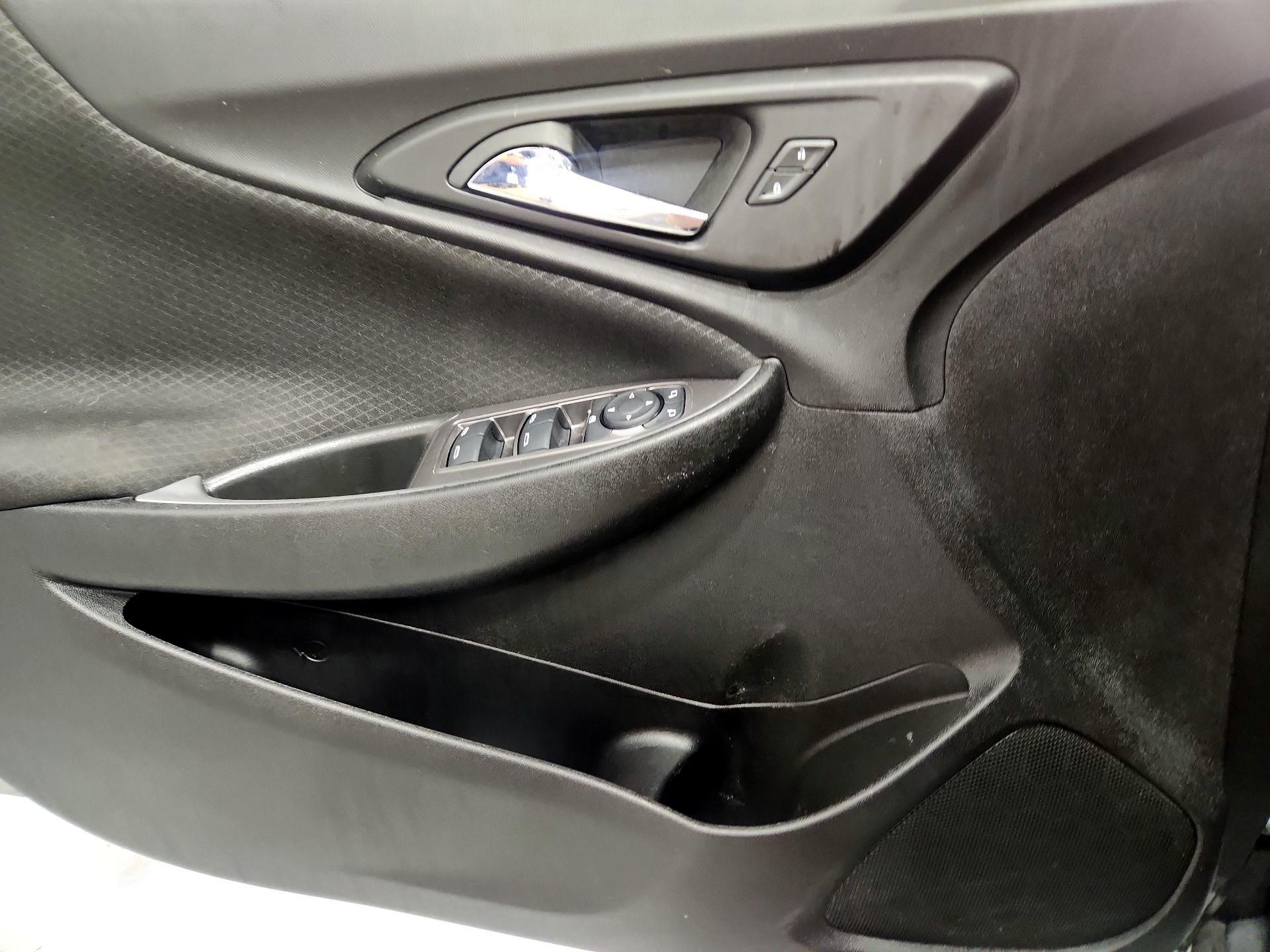 Thumbnail: 2024 Chevrolet Malibu - 12