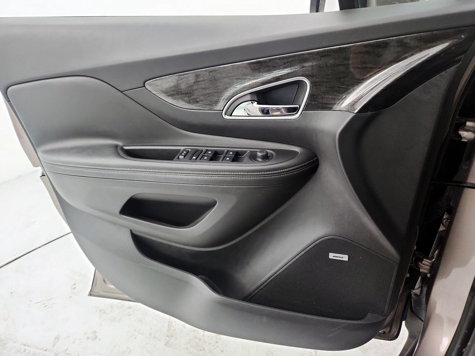 Thumbnail: 2015 Buick Encore - 12