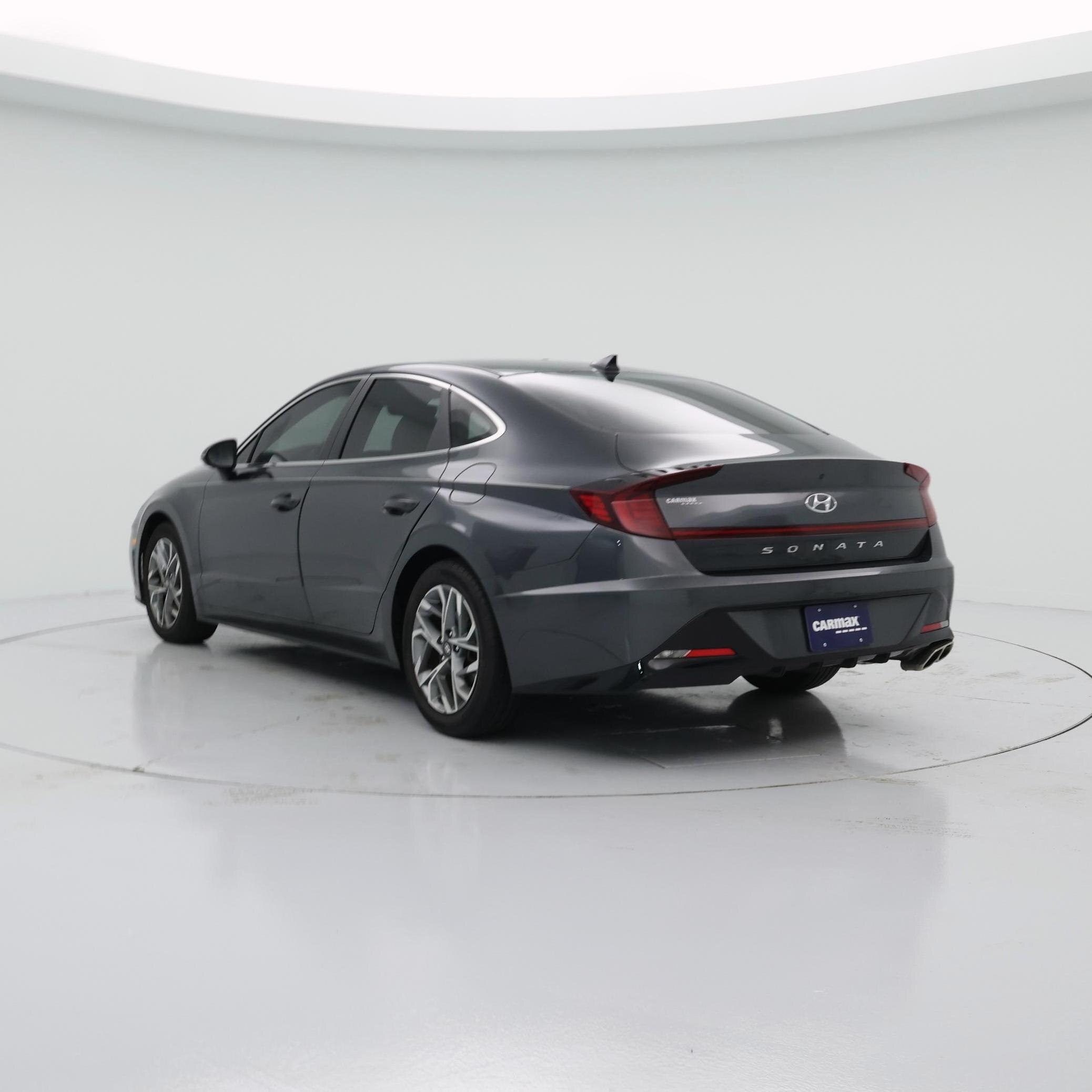 Thumbnail: 2023 Hyundai Sonata - 2