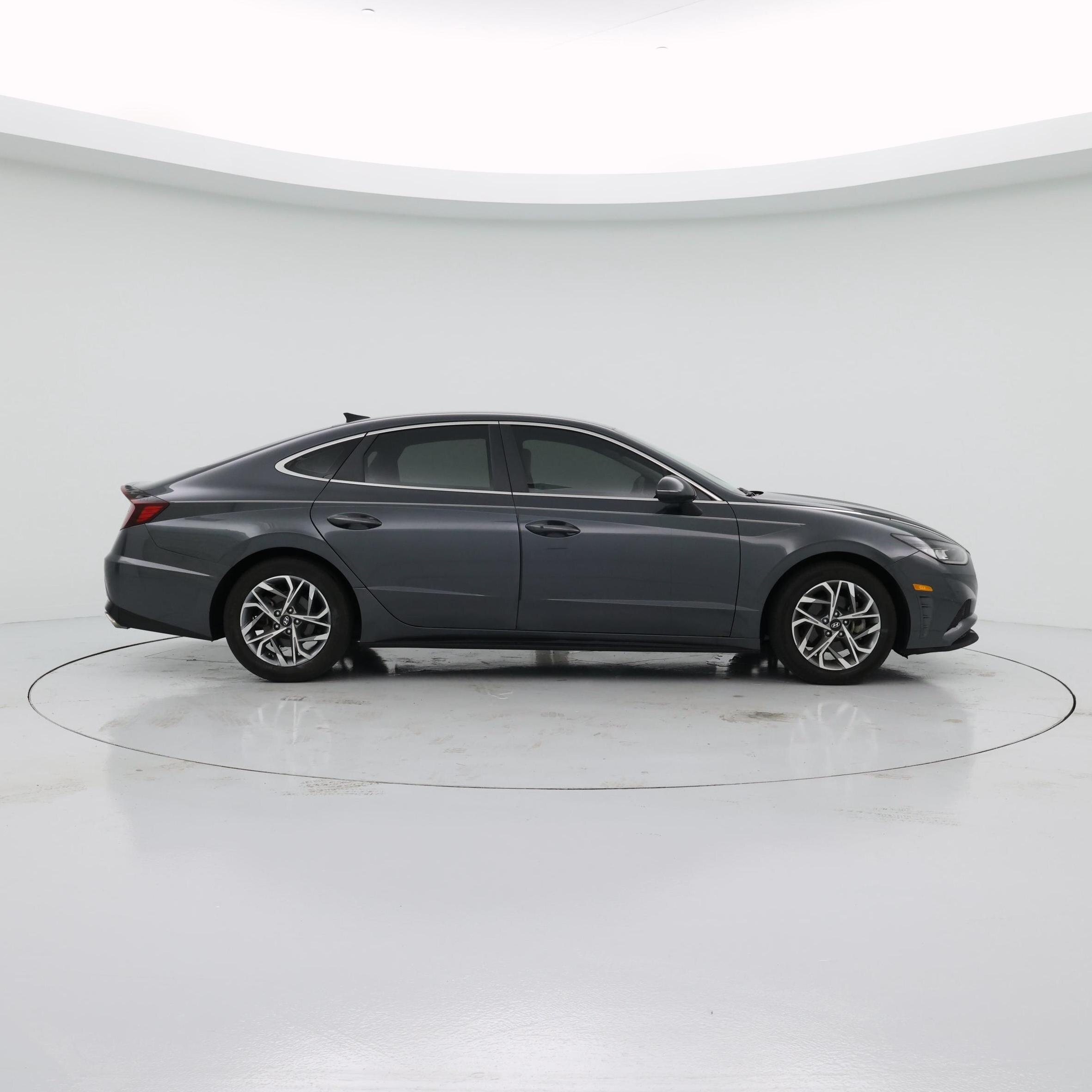 Thumbnail: 2023 Hyundai Sonata - 7