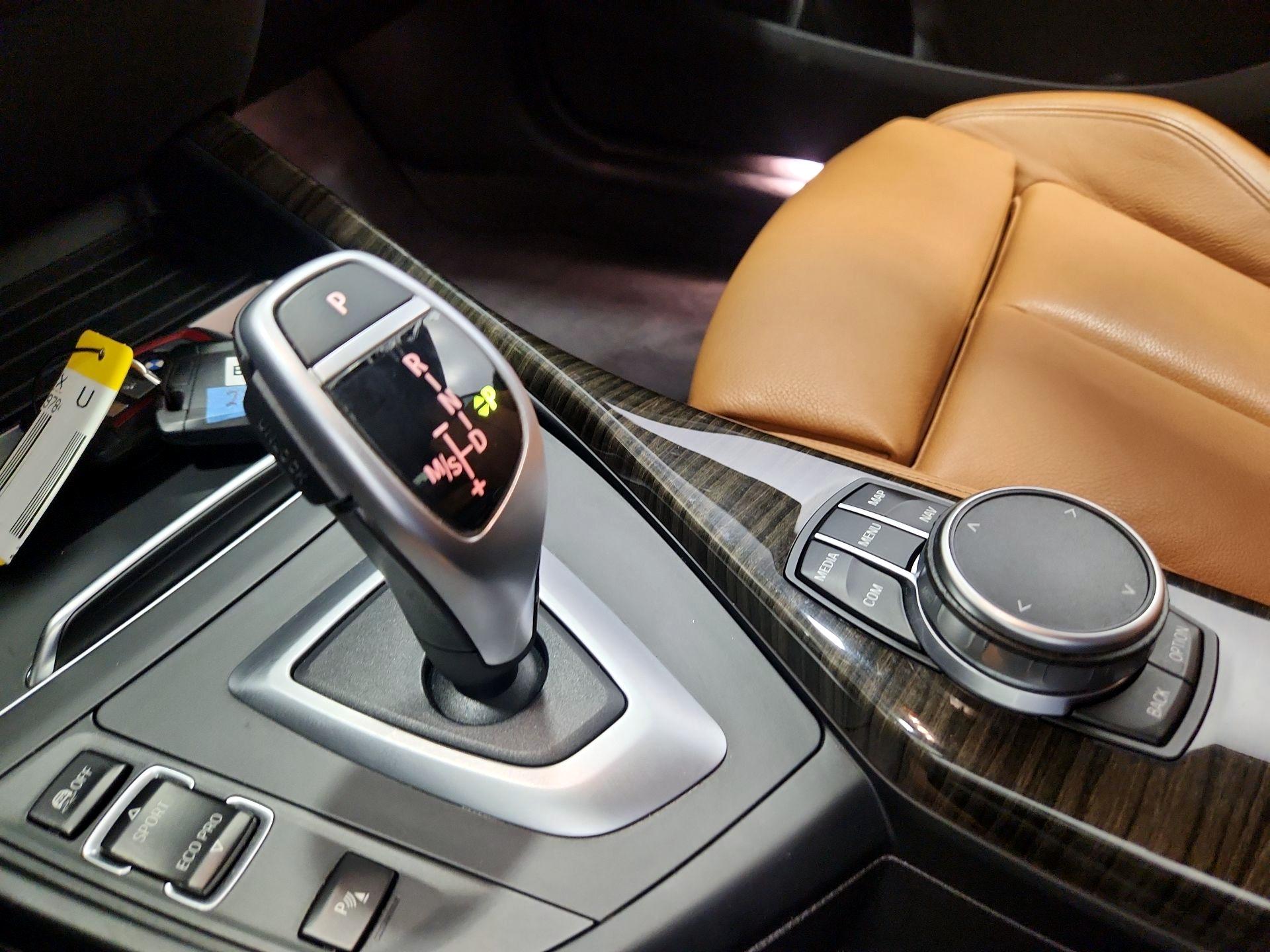 Thumbnail: 2021 BMW 2 Series - 17