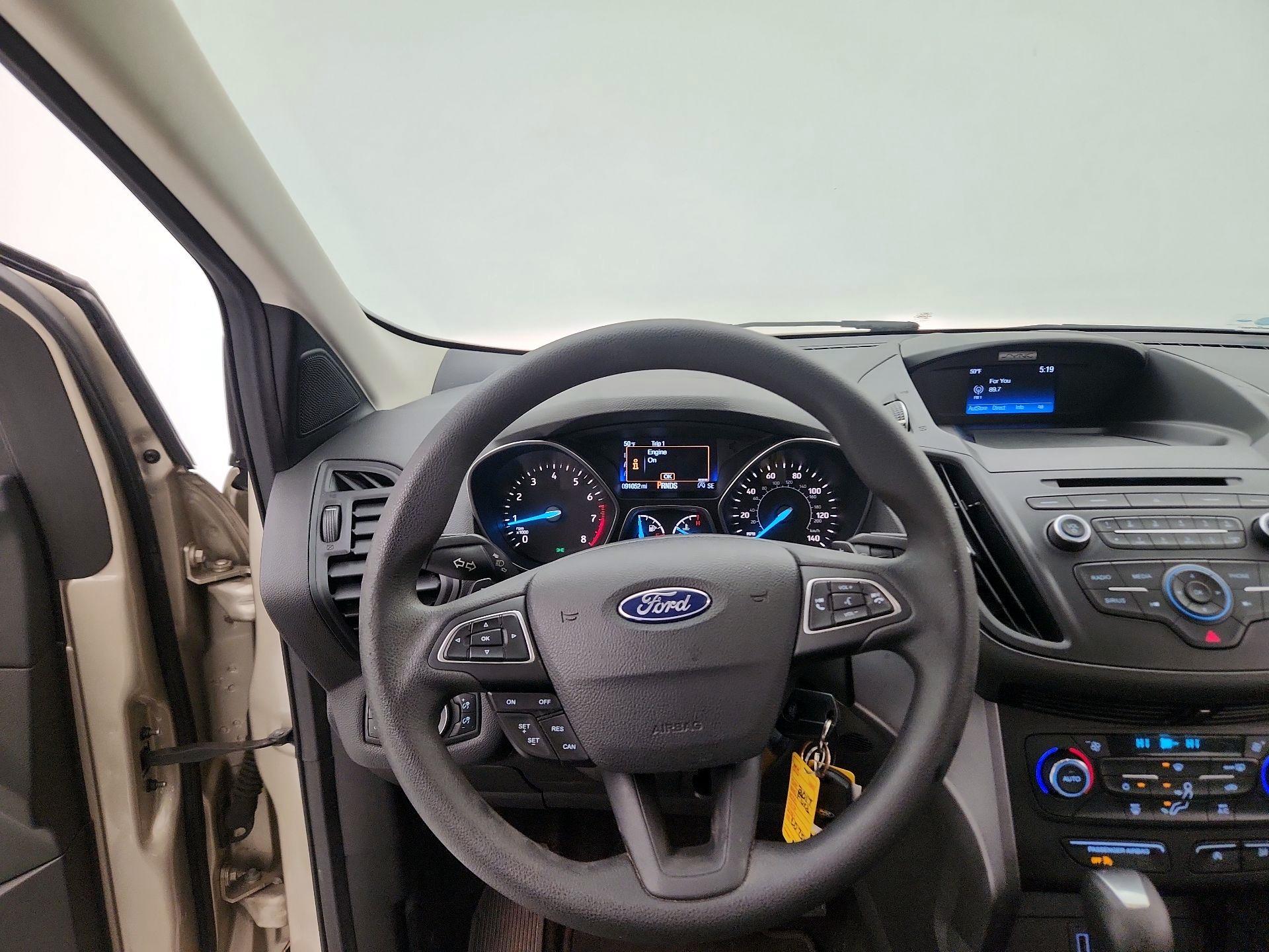 Thumbnail: 2017 Ford Escape - 10