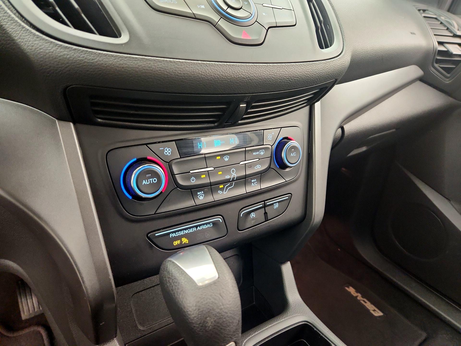 Thumbnail: 2017 Ford Escape - 16