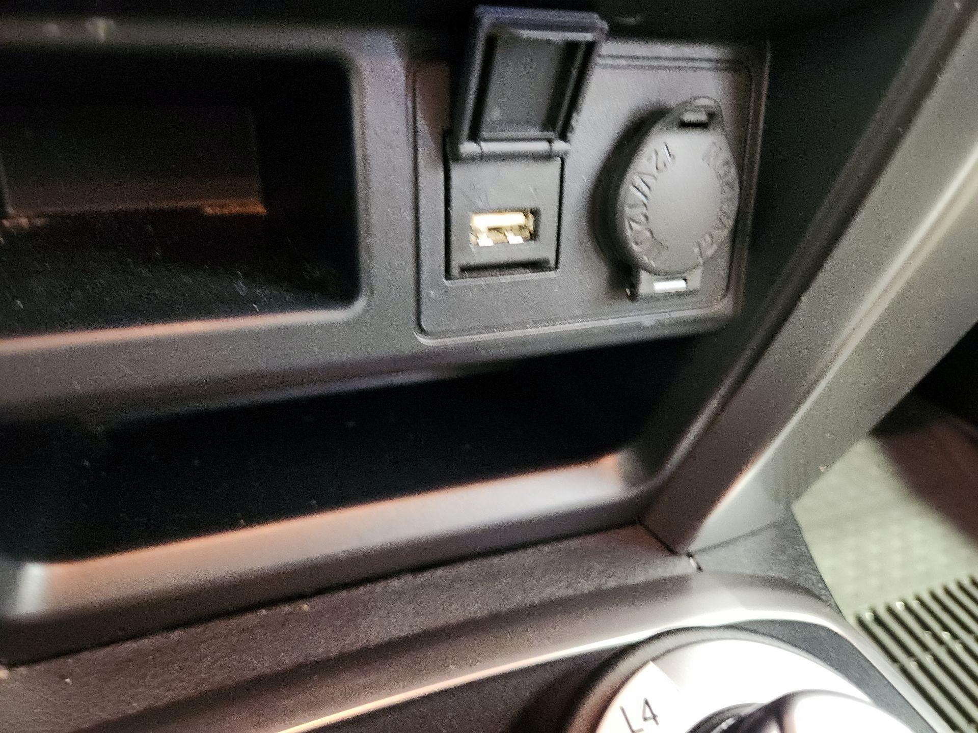 Thumbnail: 2021 Toyota 4Runner - 18