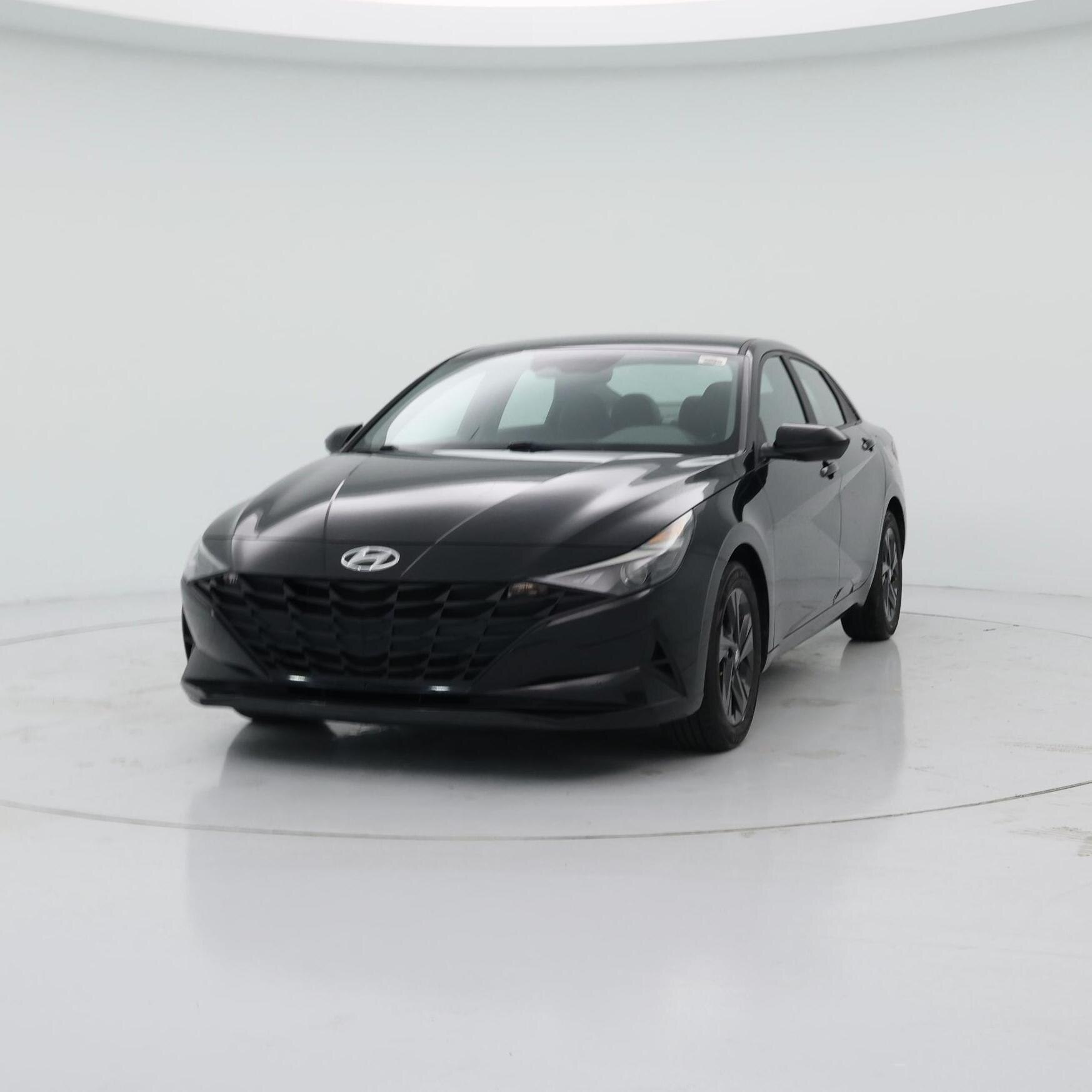 Thumbnail: 2022 Hyundai Elantra - 4