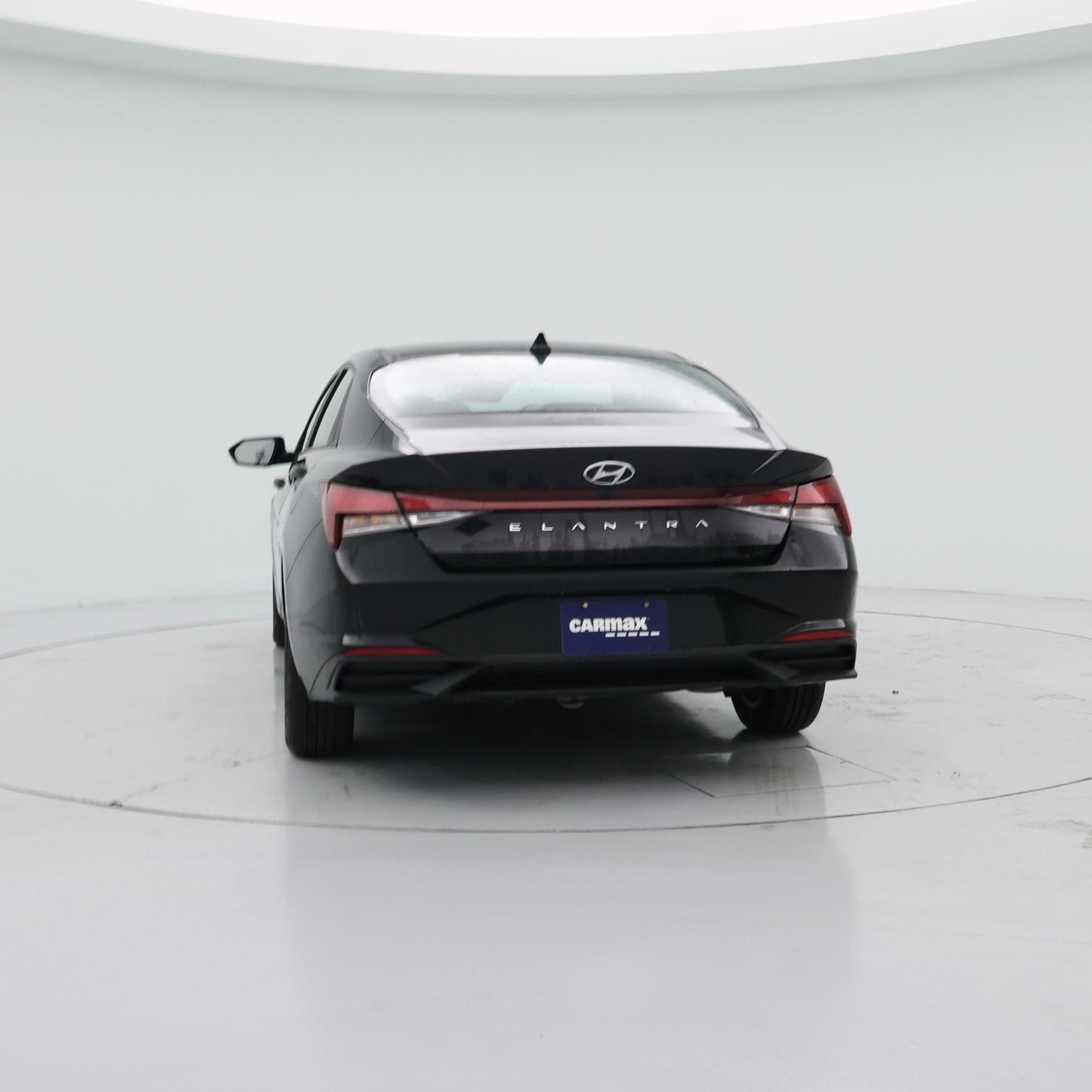 Thumbnail: 2022 Hyundai Elantra - 6