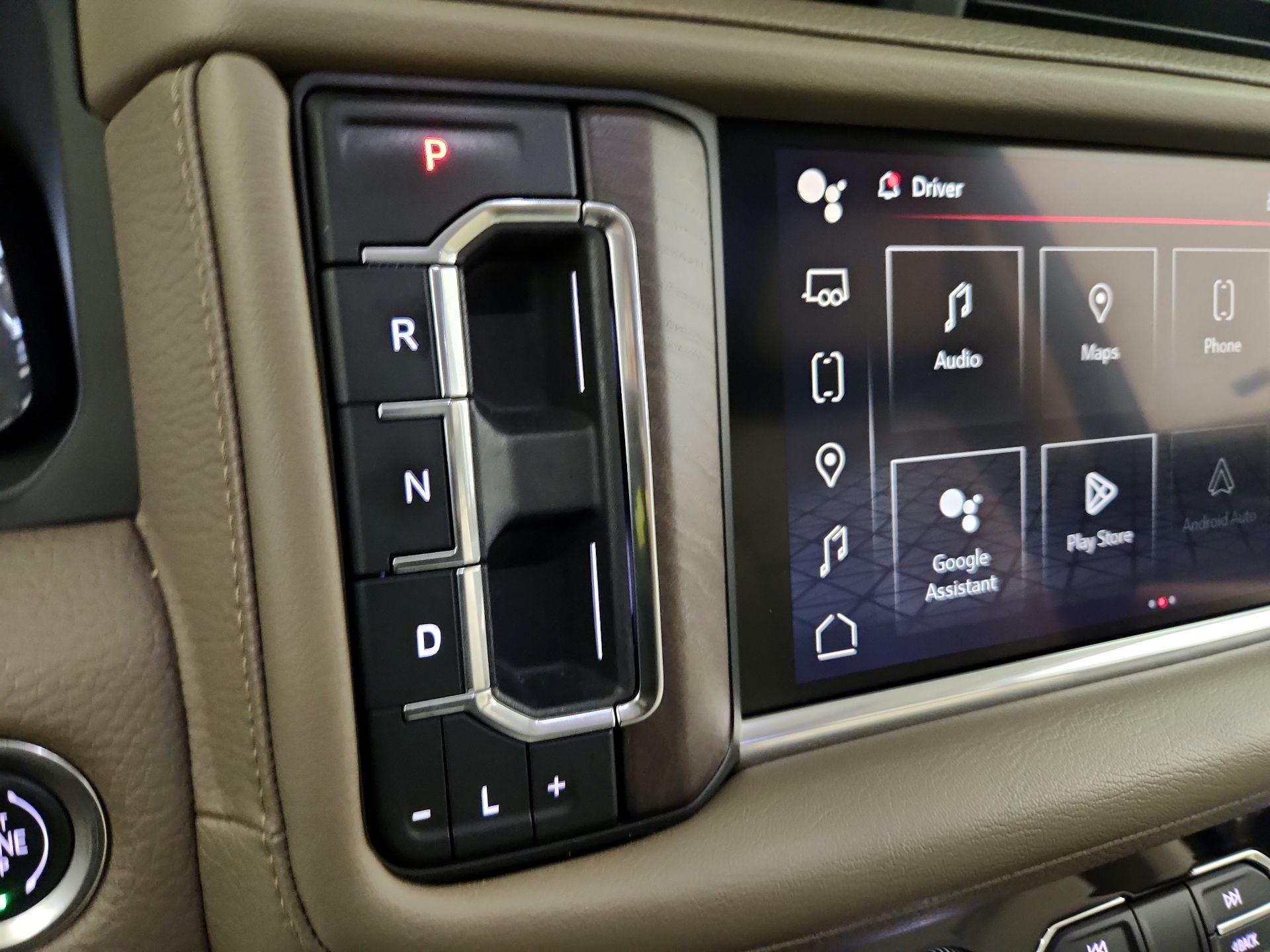 Thumbnail: 2022 GMC Yukon - 17