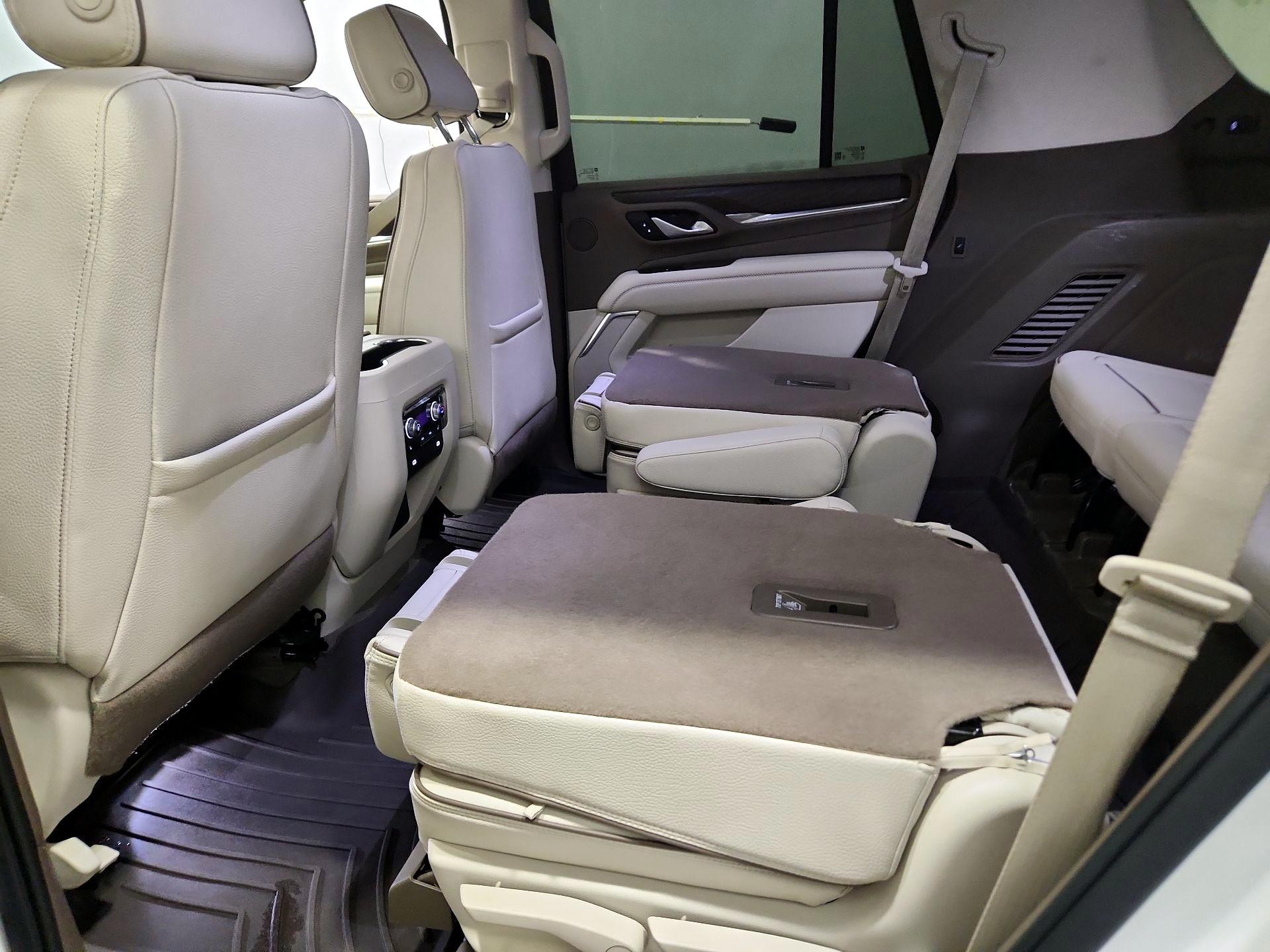 Thumbnail: 2022 GMC Yukon - 19