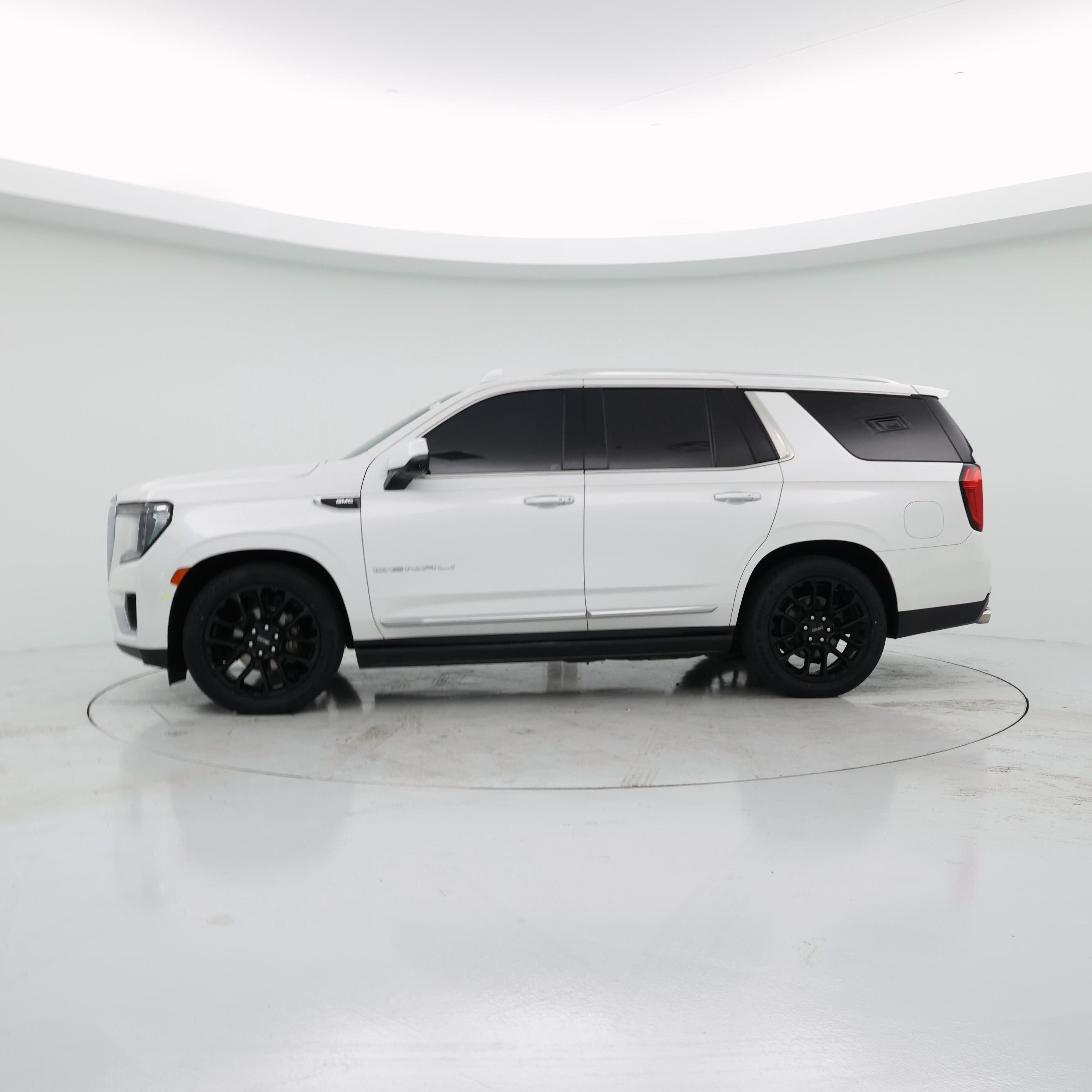 Thumbnail: 2022 GMC Yukon - 3