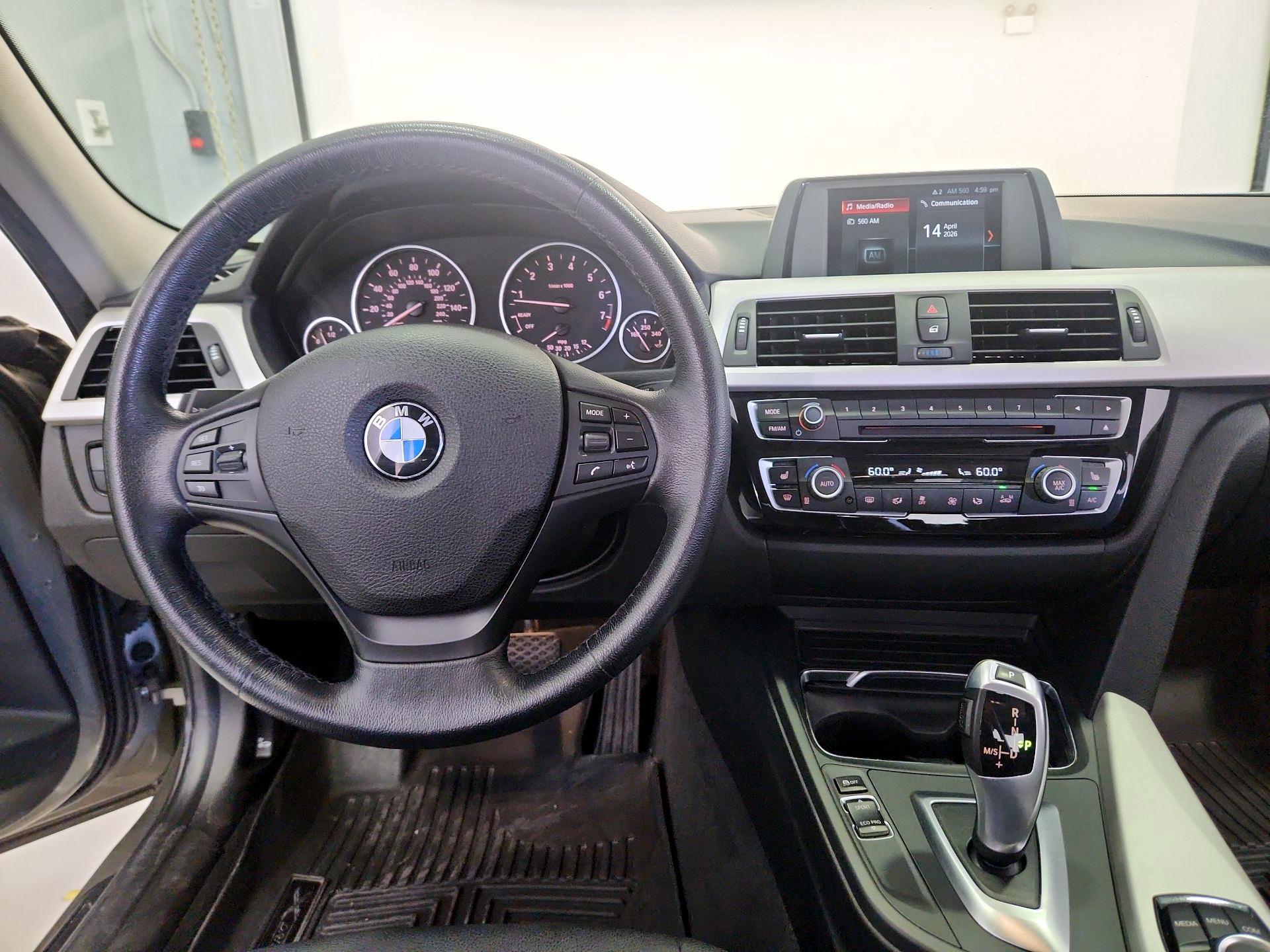 Thumbnail: 2018 BMW 3 Series - 9