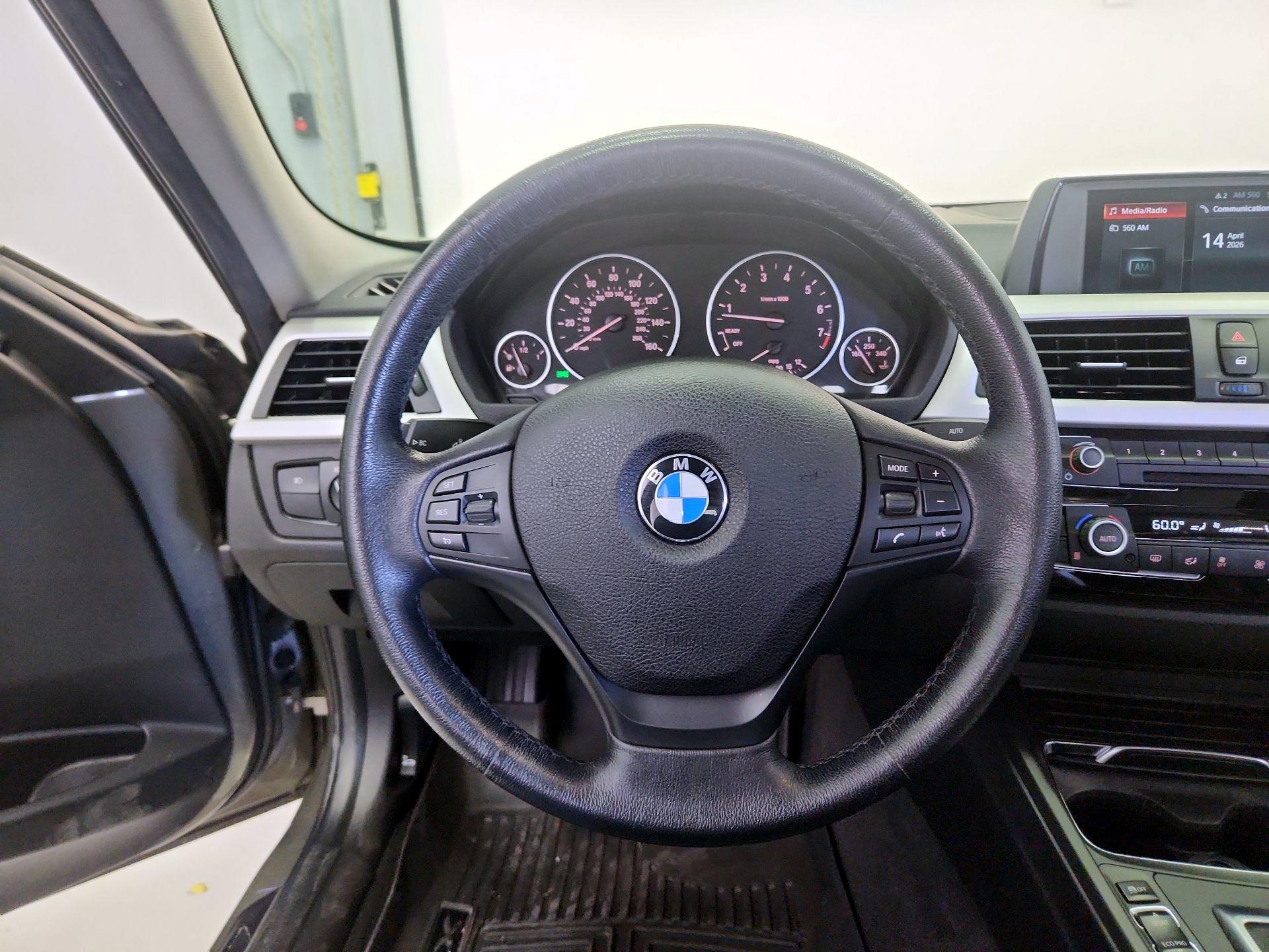 Thumbnail: 2018 BMW 3 Series - 10