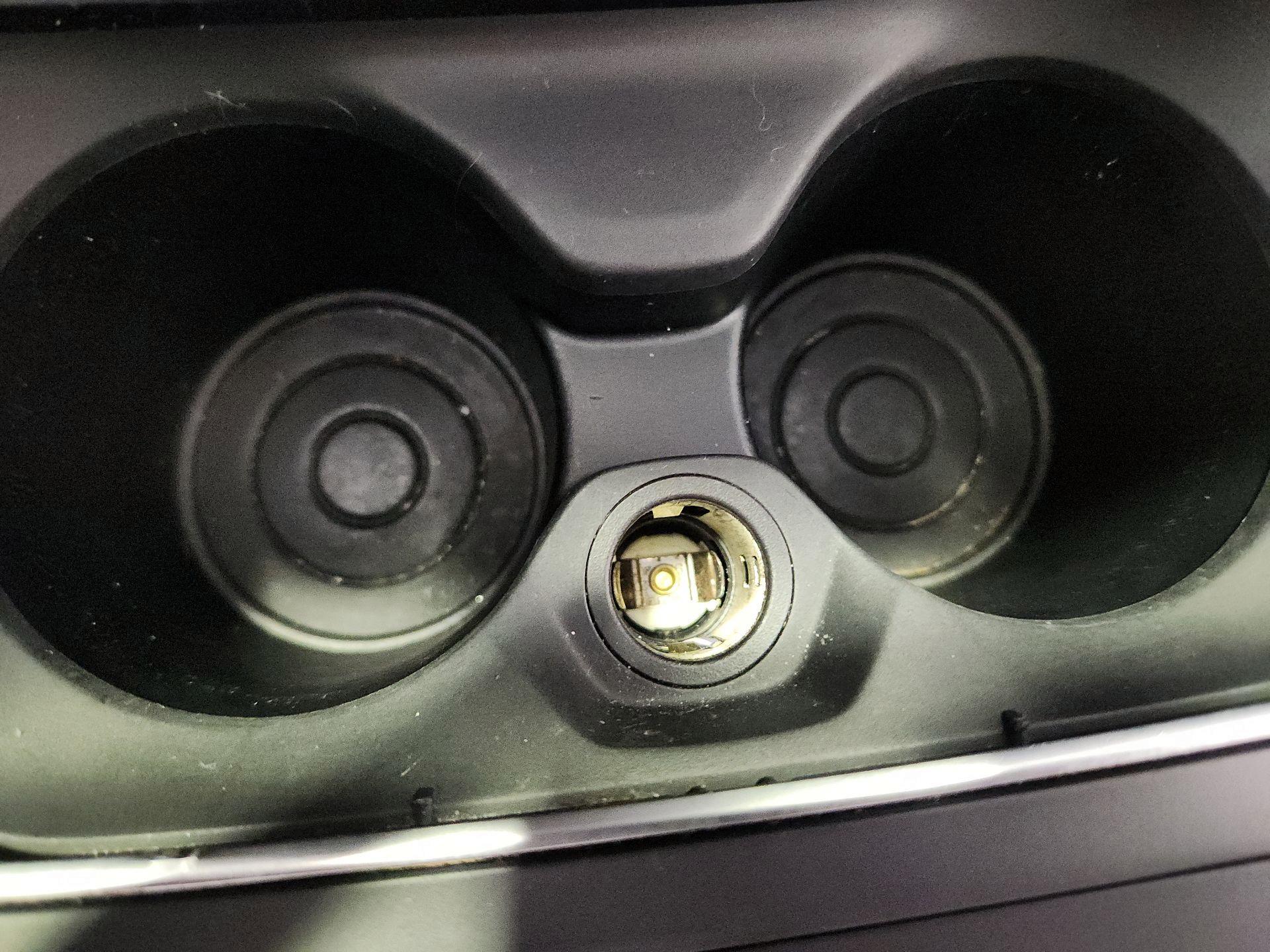 Thumbnail: 2018 BMW 3 Series - 18