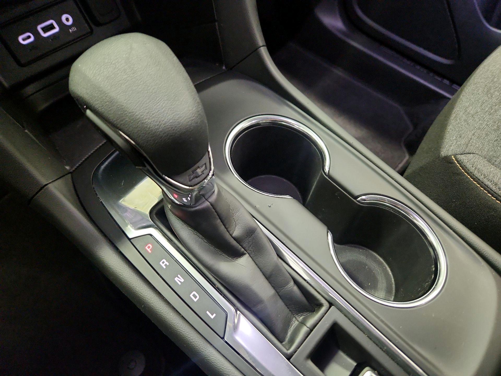 Thumbnail: 2022 Chevrolet Equinox - 18