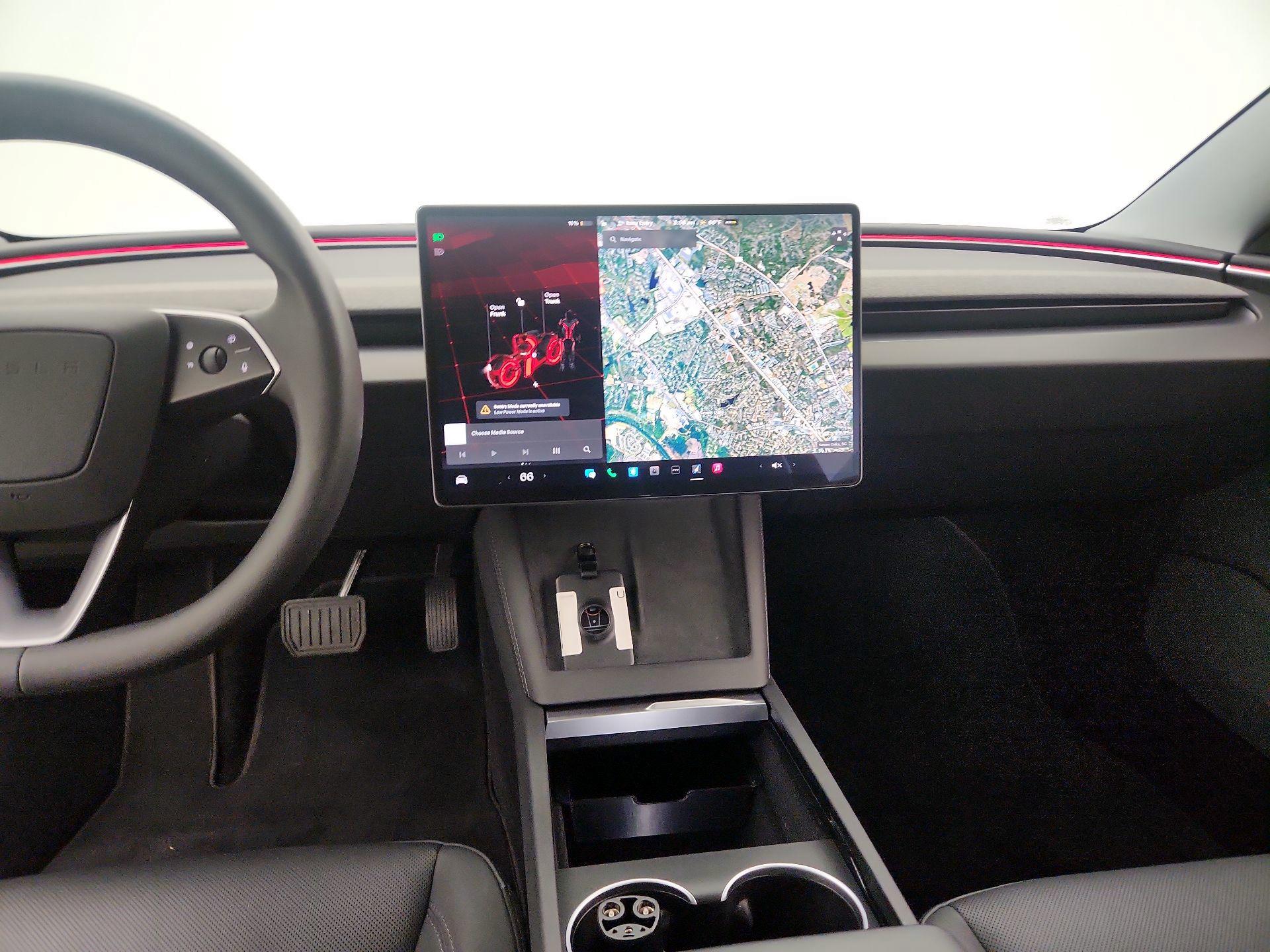 Thumbnail: 2025 Tesla Model 3 - 9