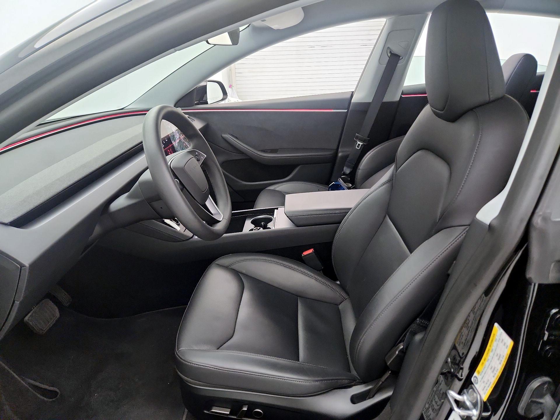 Thumbnail: 2025 Tesla Model 3 - 11