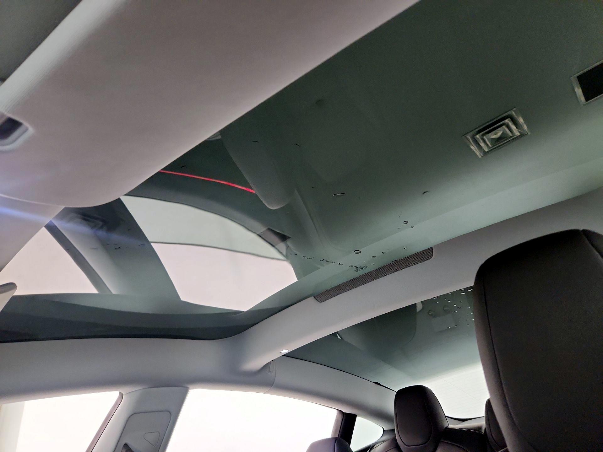 Thumbnail: 2025 Tesla Model 3 - 20