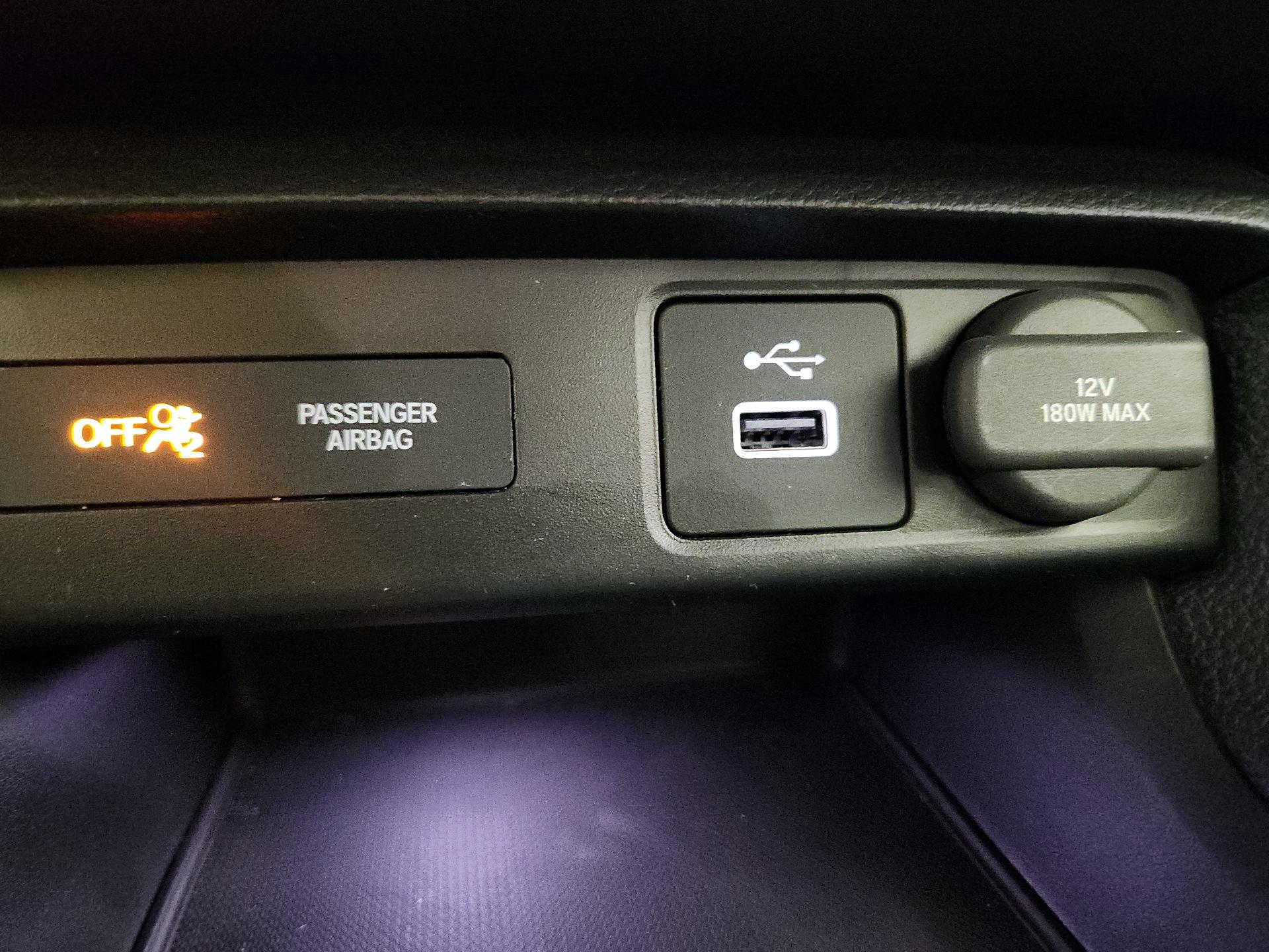 Thumbnail: 2024 Honda Civic - 18