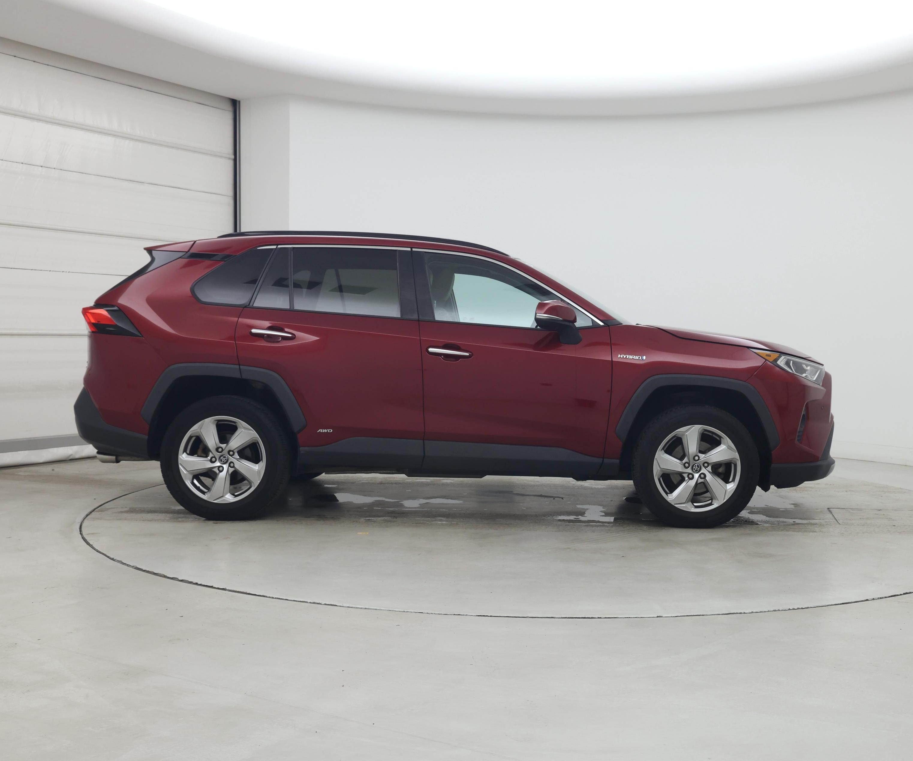 Thumbnail: 2020 Toyota RAV4 - 7