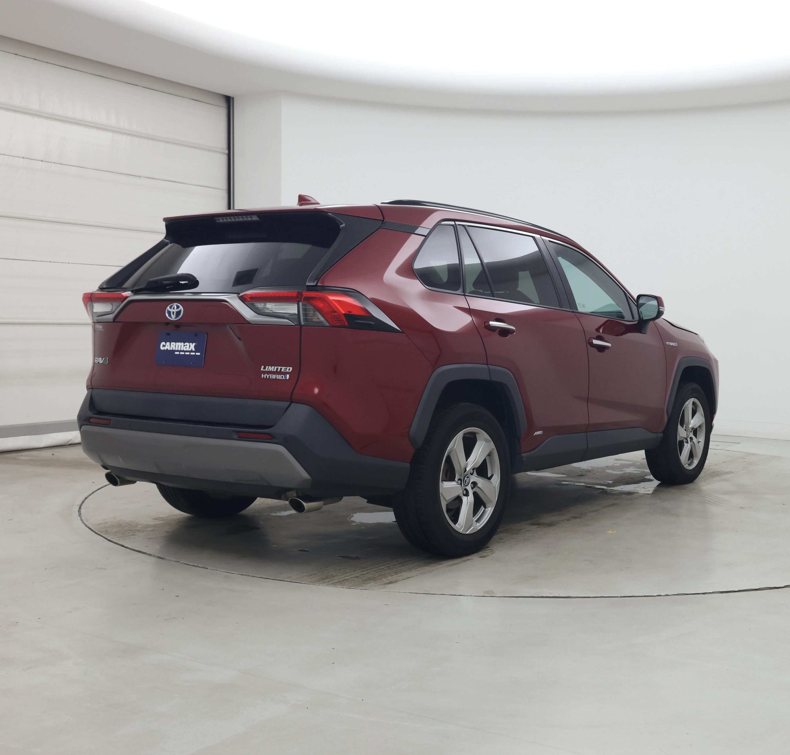 Thumbnail: 2020 Toyota RAV4 - 8