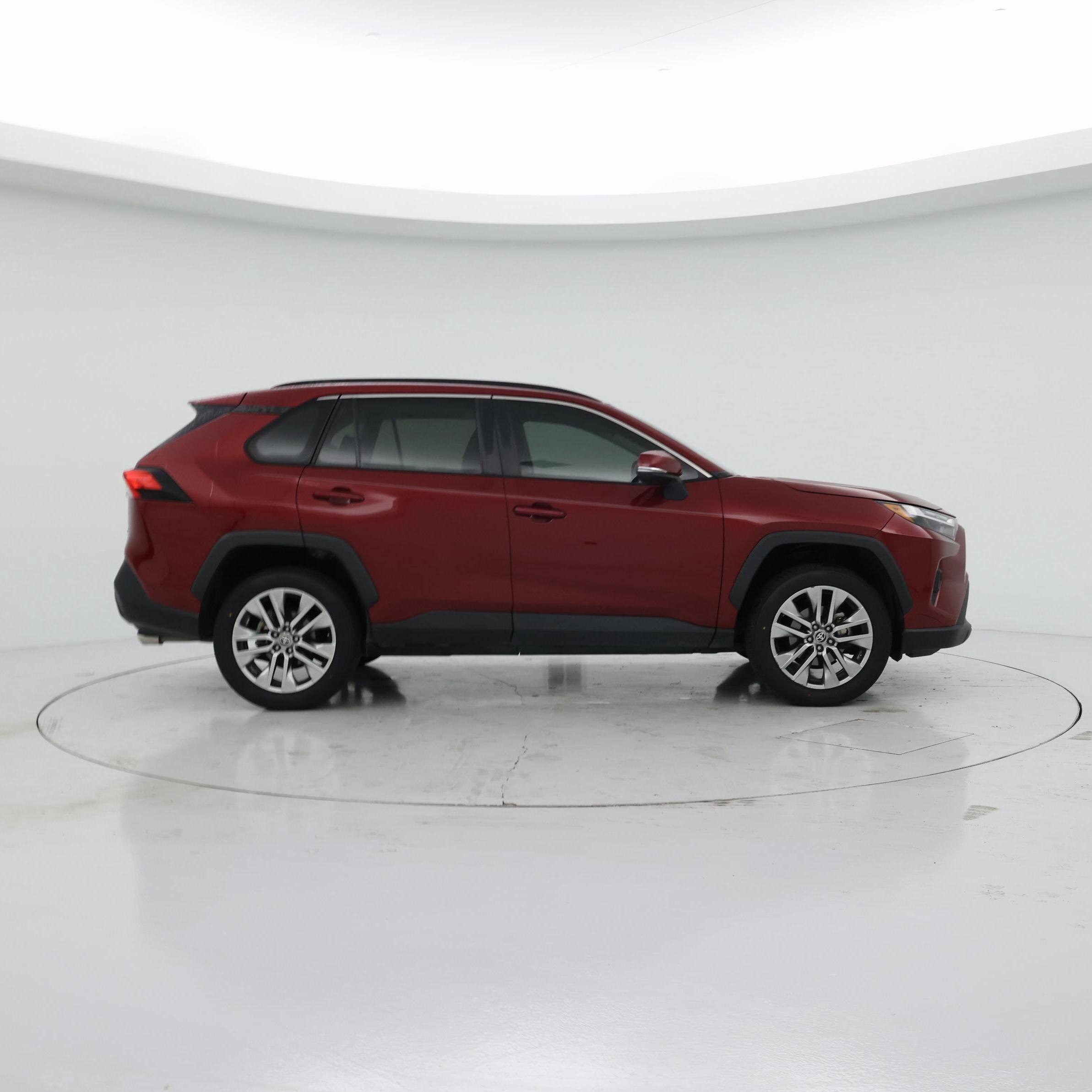 Thumbnail: 2023 Toyota RAV4 - 7