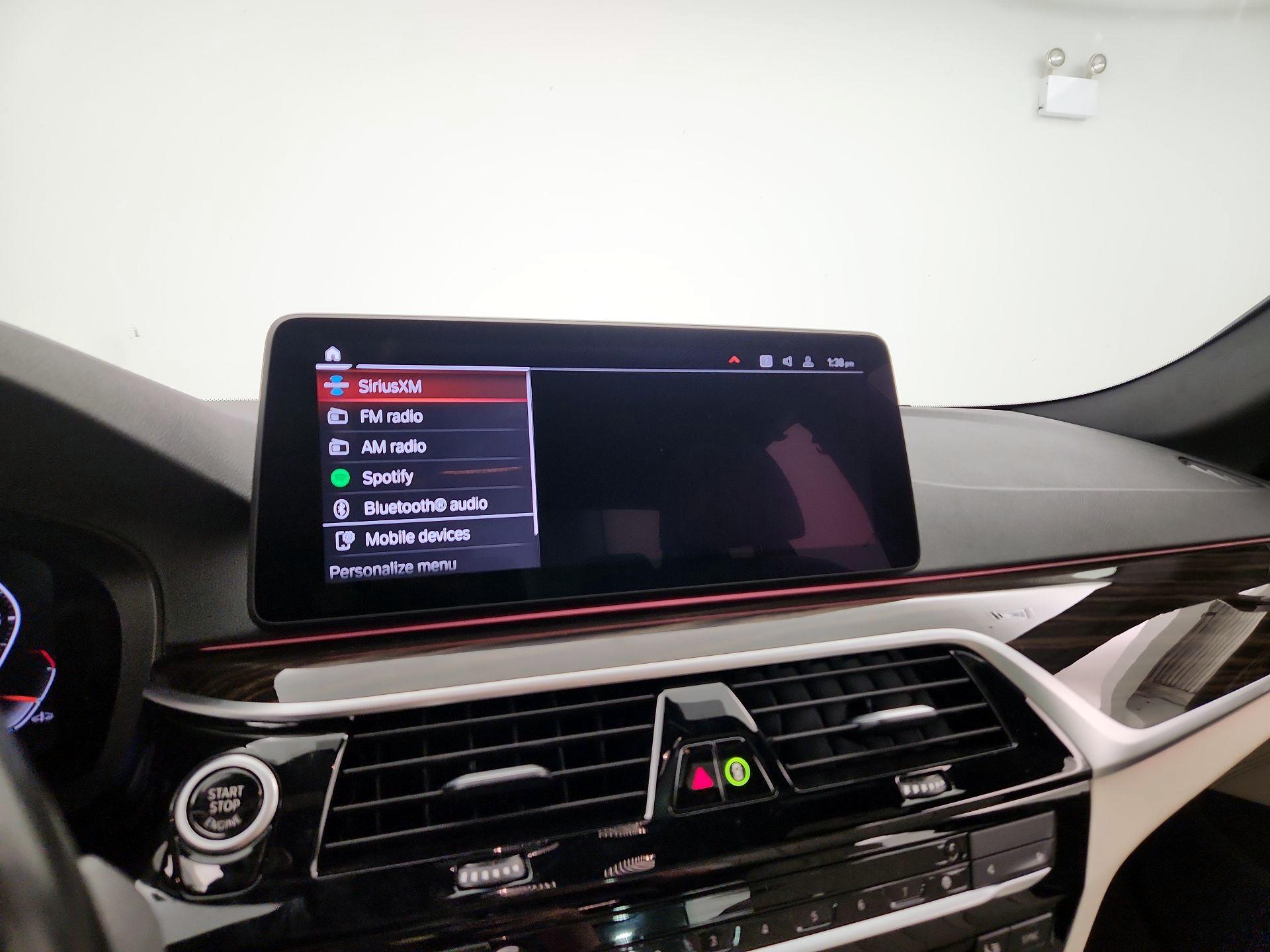 Thumbnail: 2022 BMW 5 Series - 16